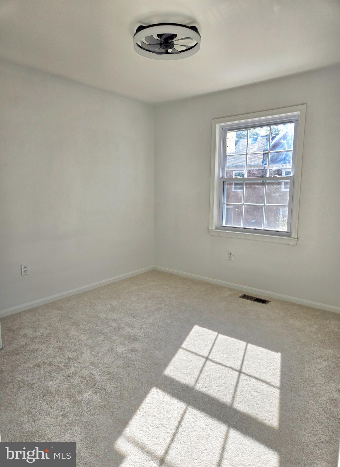 LEEWOOD - Residential