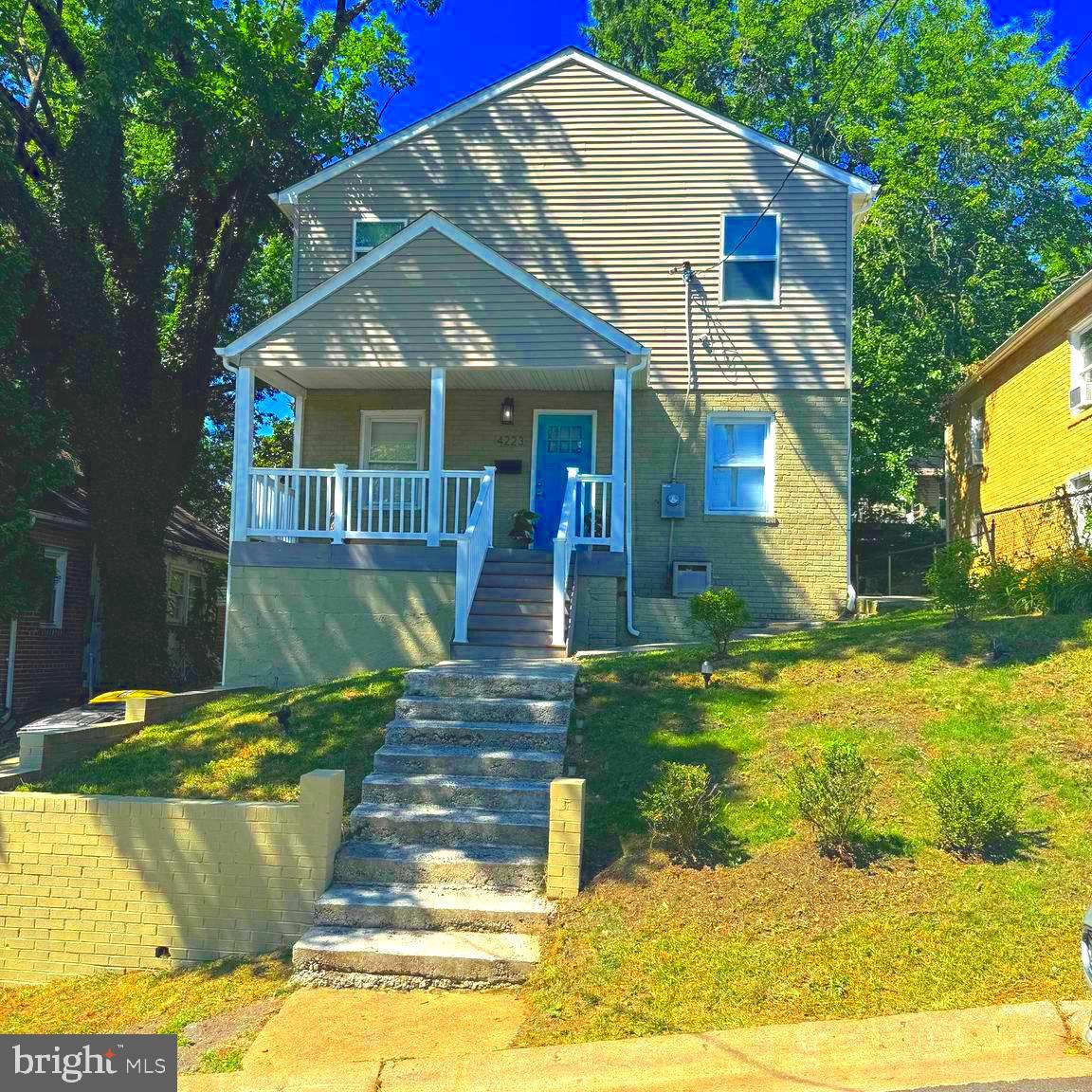 BRADBURY HEIGHTS - Residential