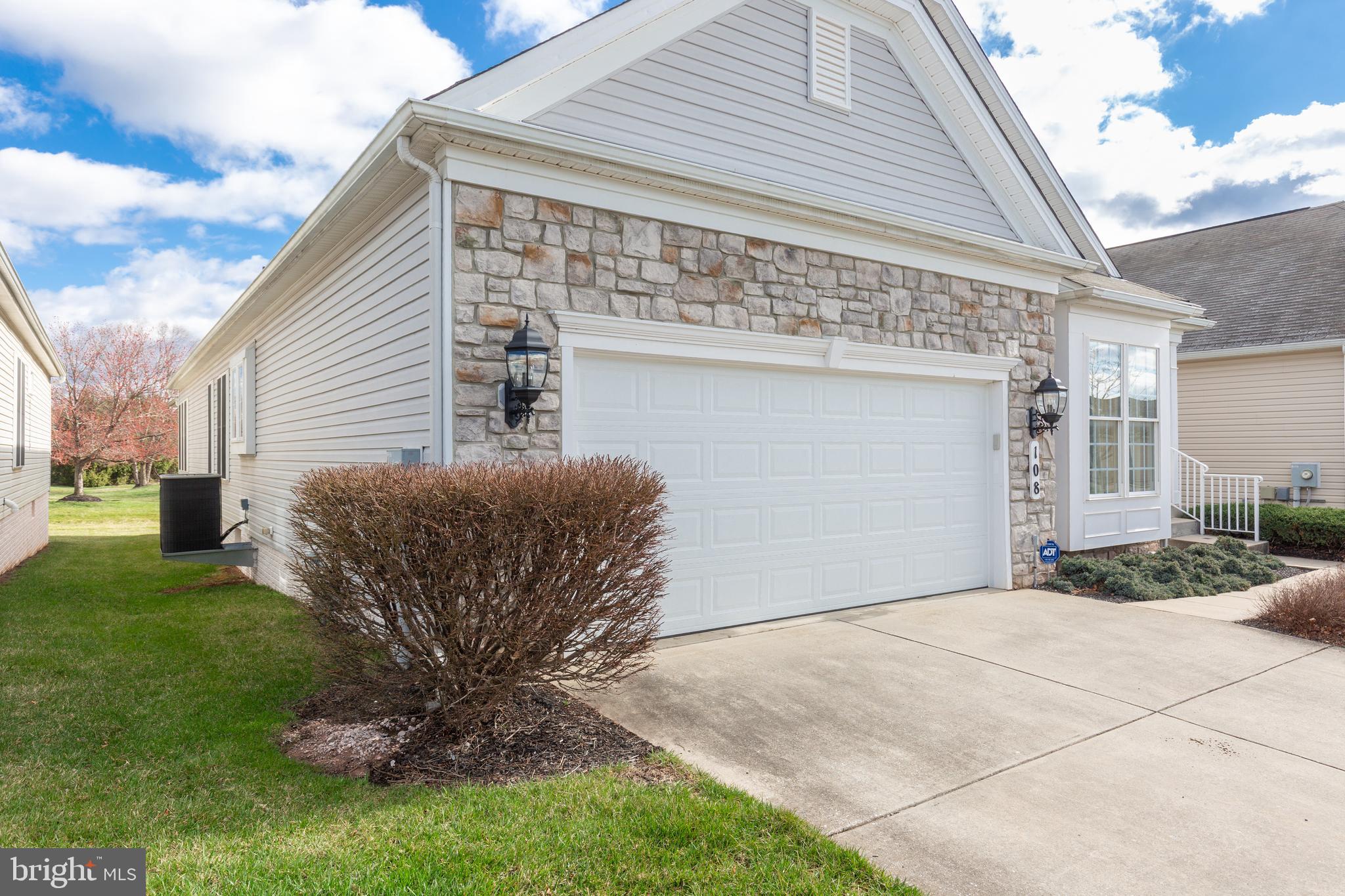 CARROLL VISTA - Residential