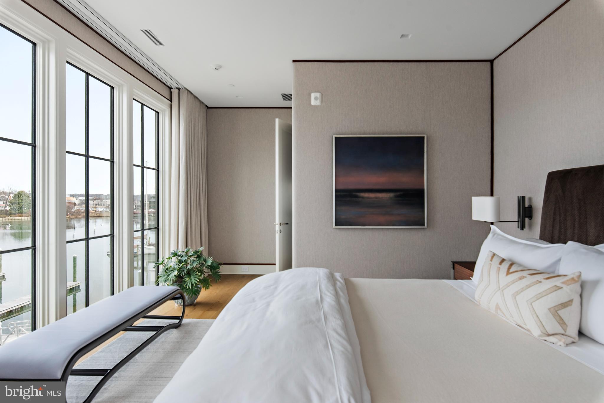 EASTPORT - Residential