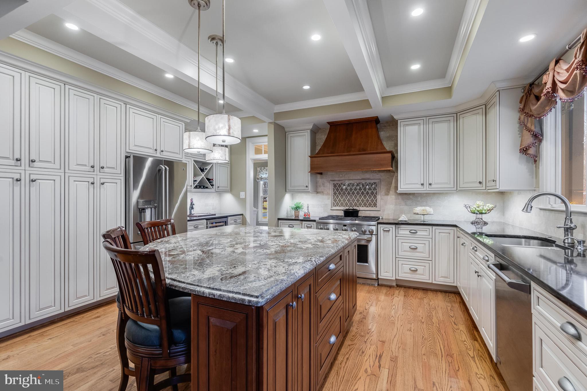 WOODLEA HILLS - Residential