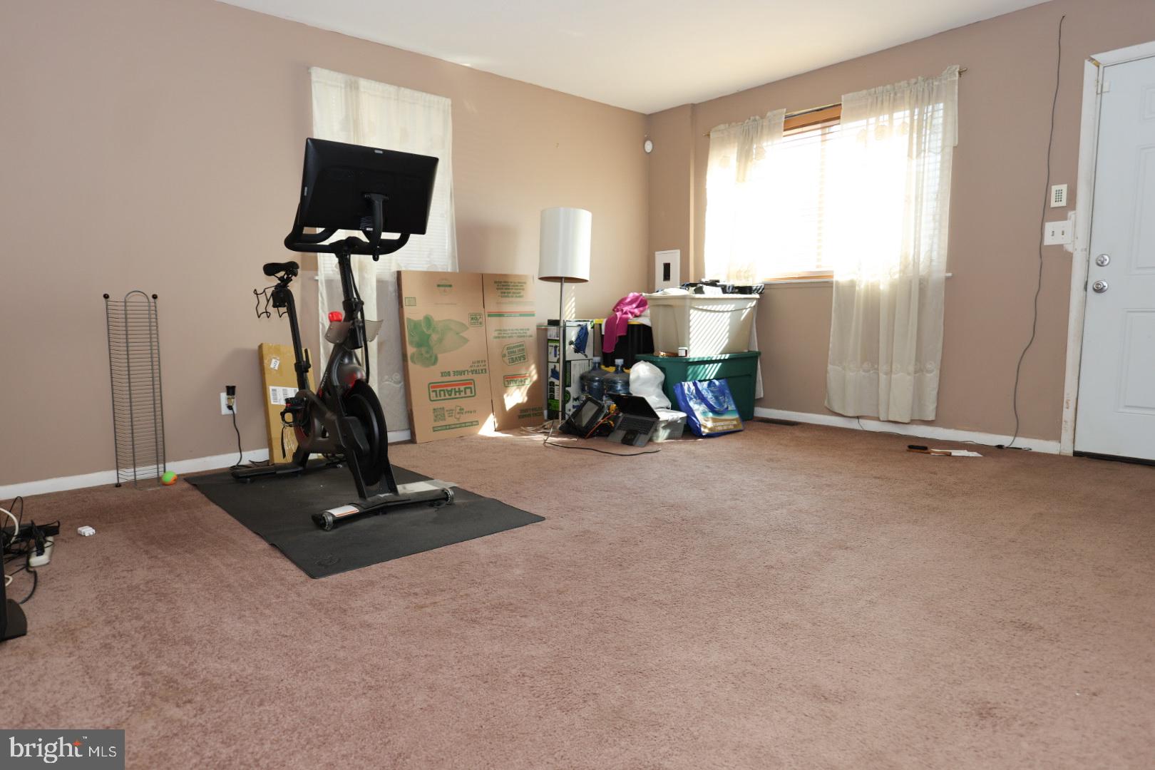 CAPITOL HEIGHTS - Residential