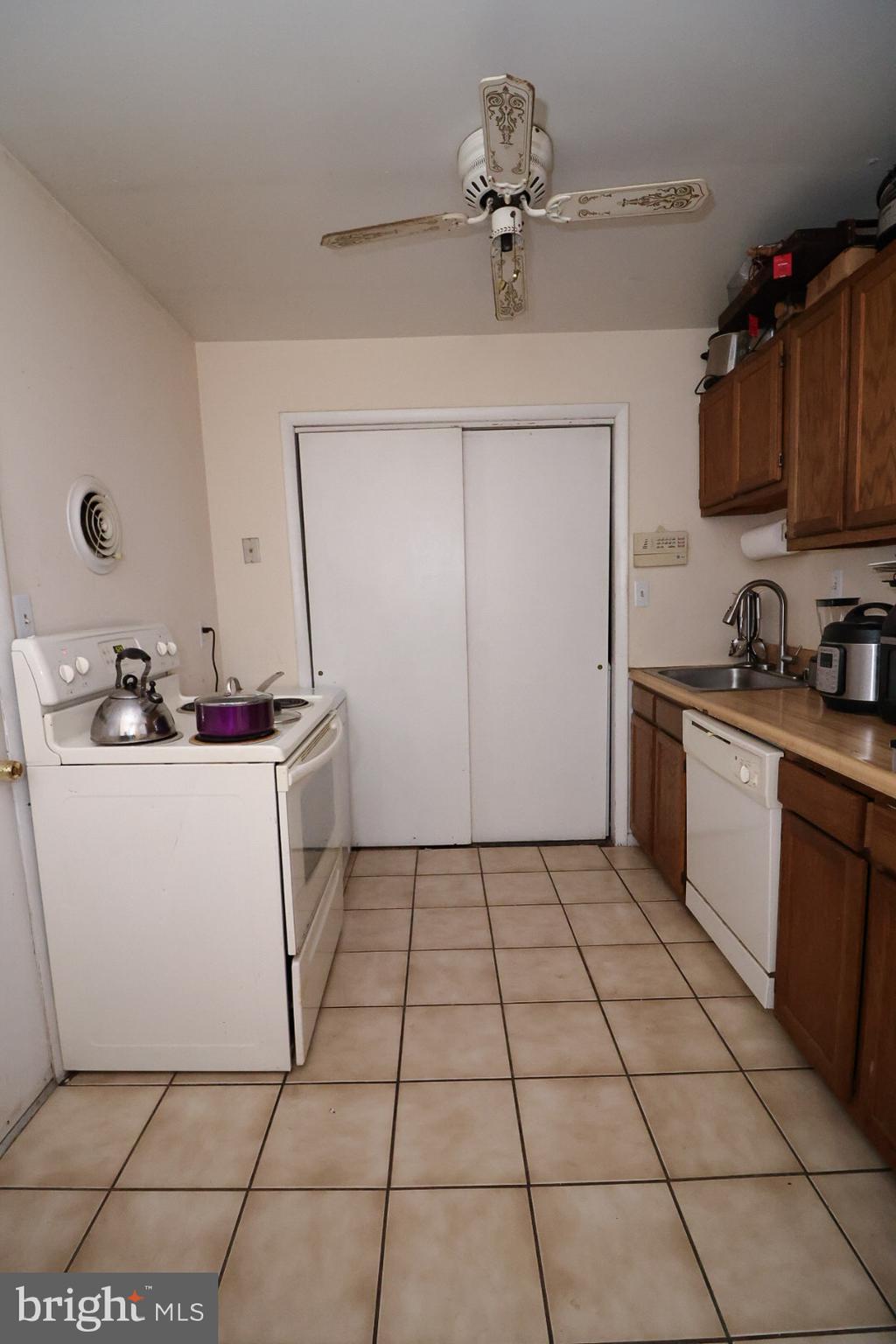 CAPITOL HEIGHTS - Residential