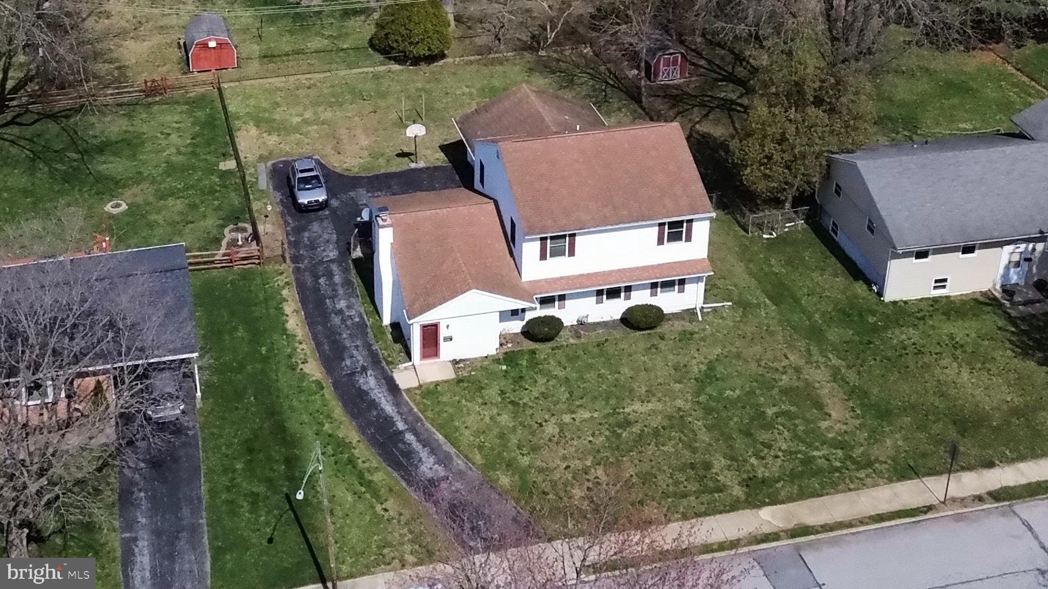 LAKEVIEW - Residential