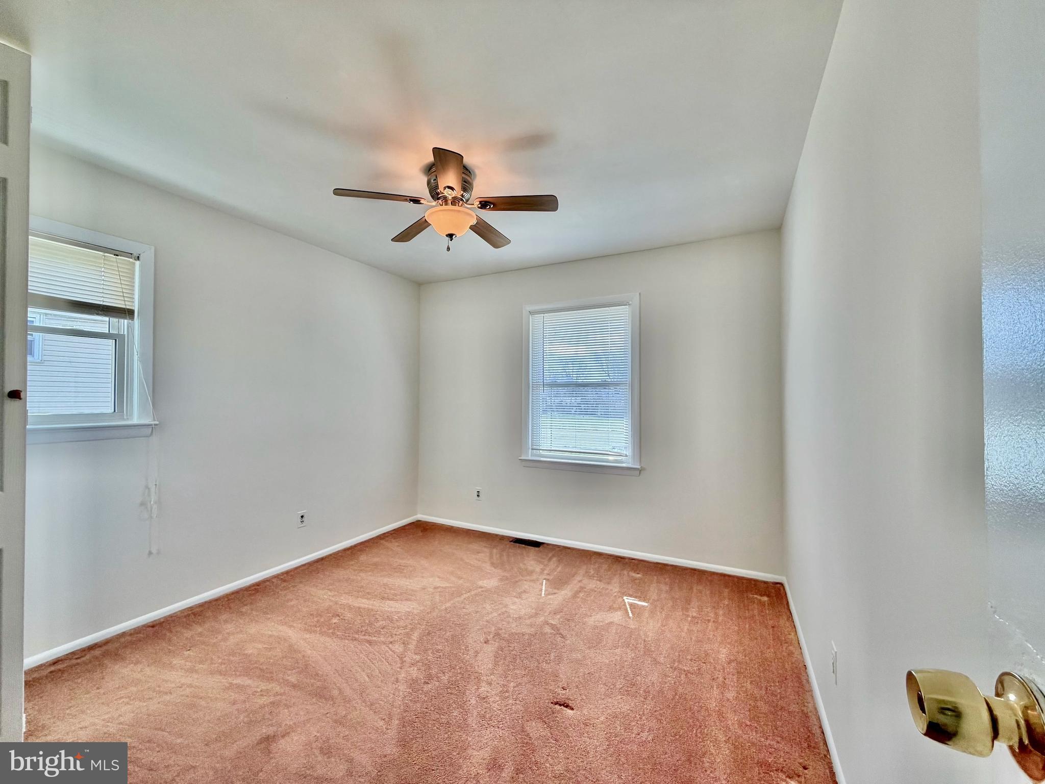 LAKEVIEW - Residential