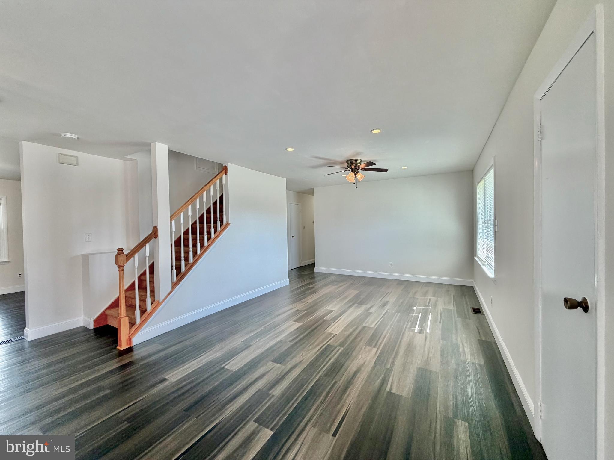 LAKEVIEW - Residential