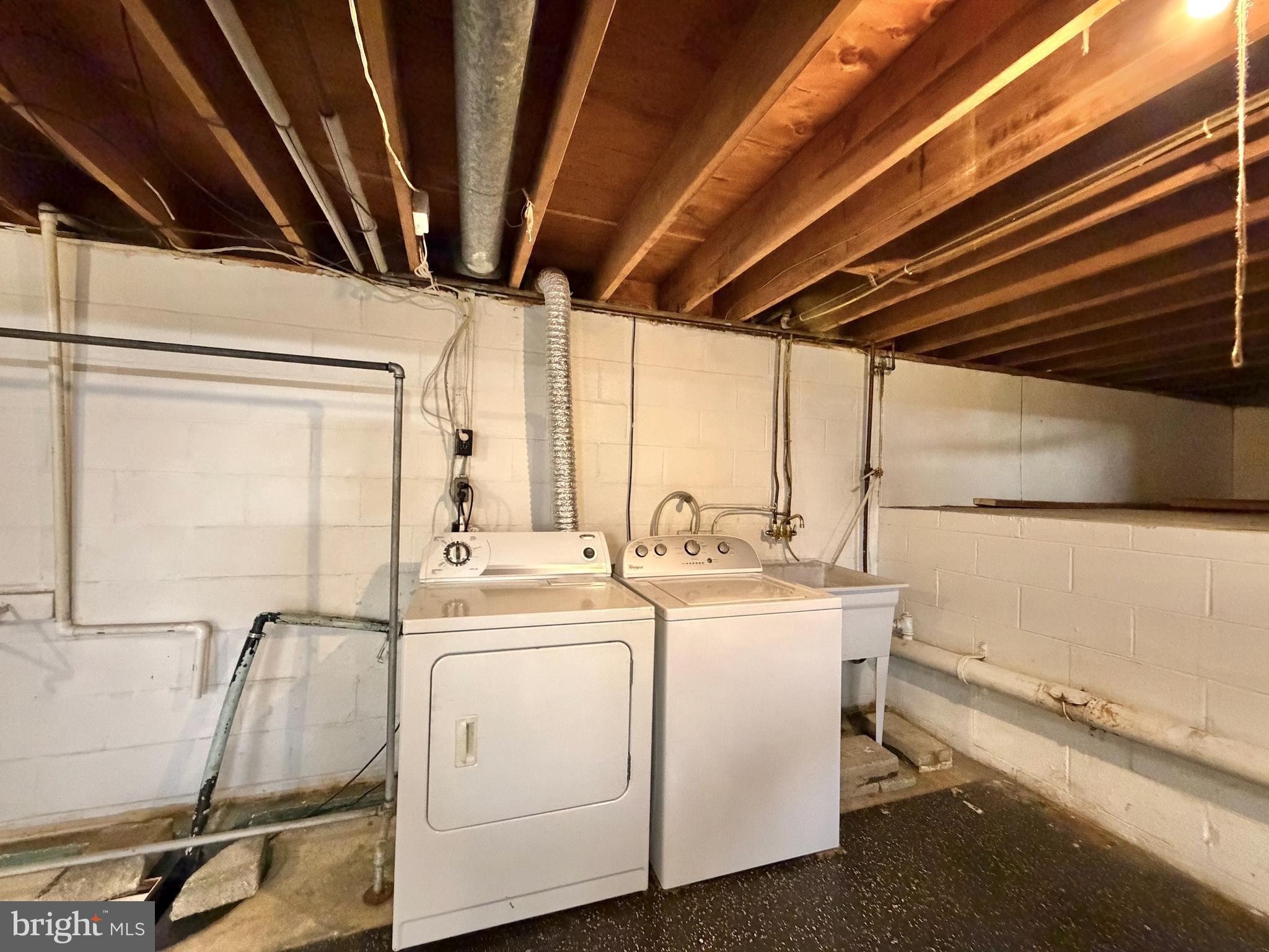 LAKEVIEW - Residential