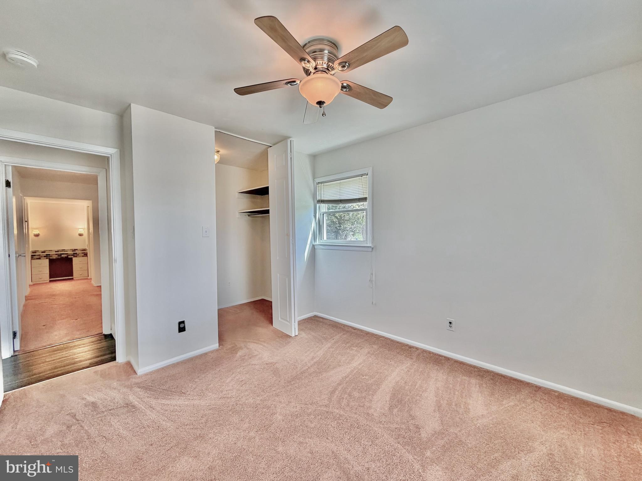 LAKEVIEW - Residential