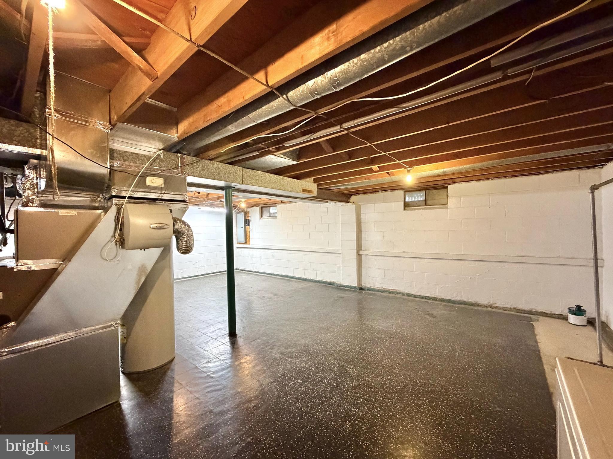 LAKEVIEW - Residential