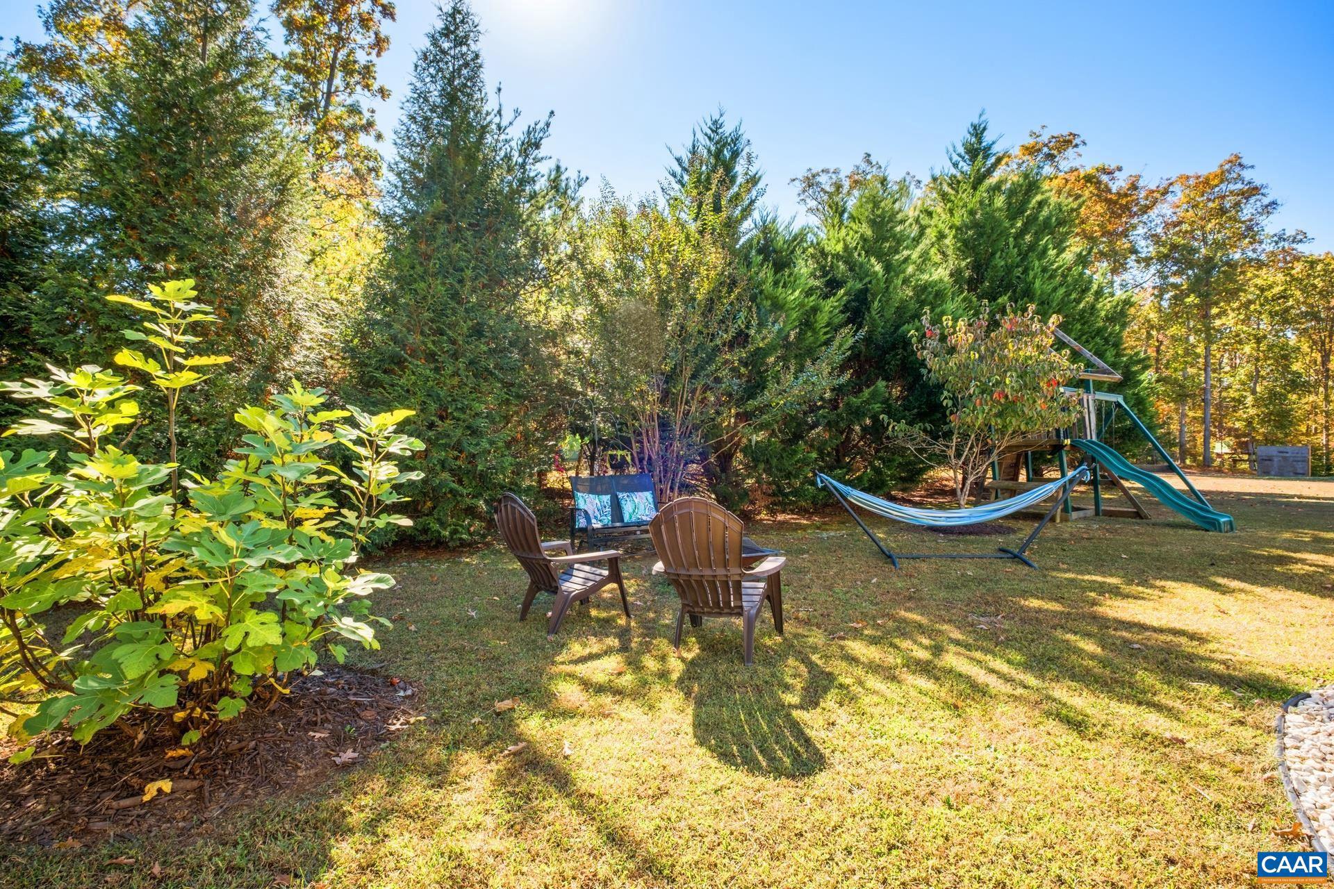 SYCAMORE SQUARE - Residential