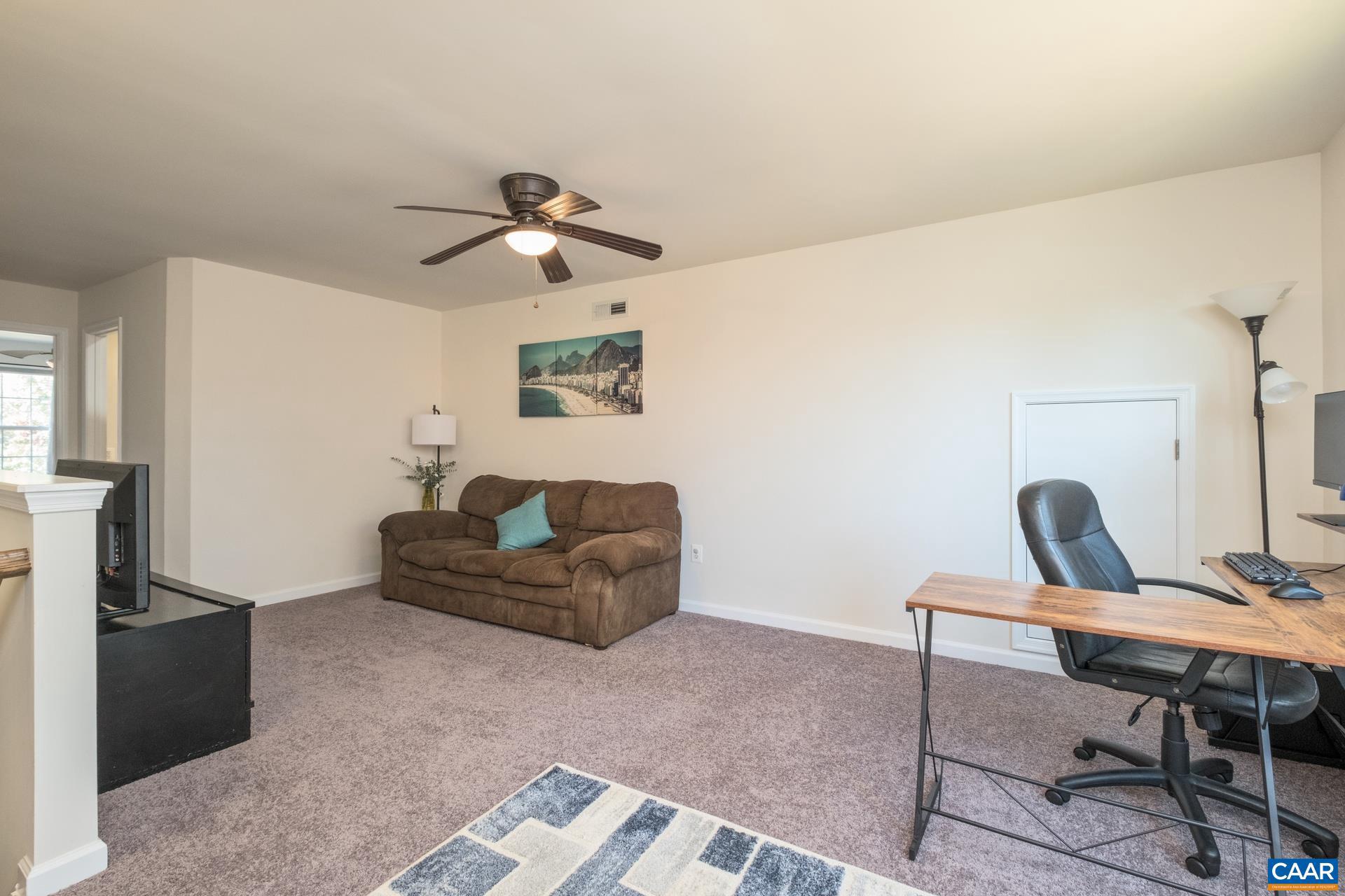 SYCAMORE SQUARE - Residential