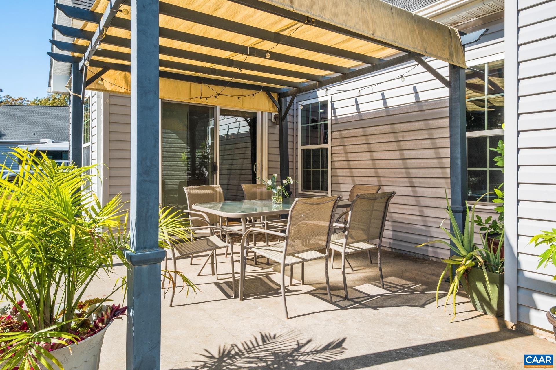 SYCAMORE SQUARE - Residential