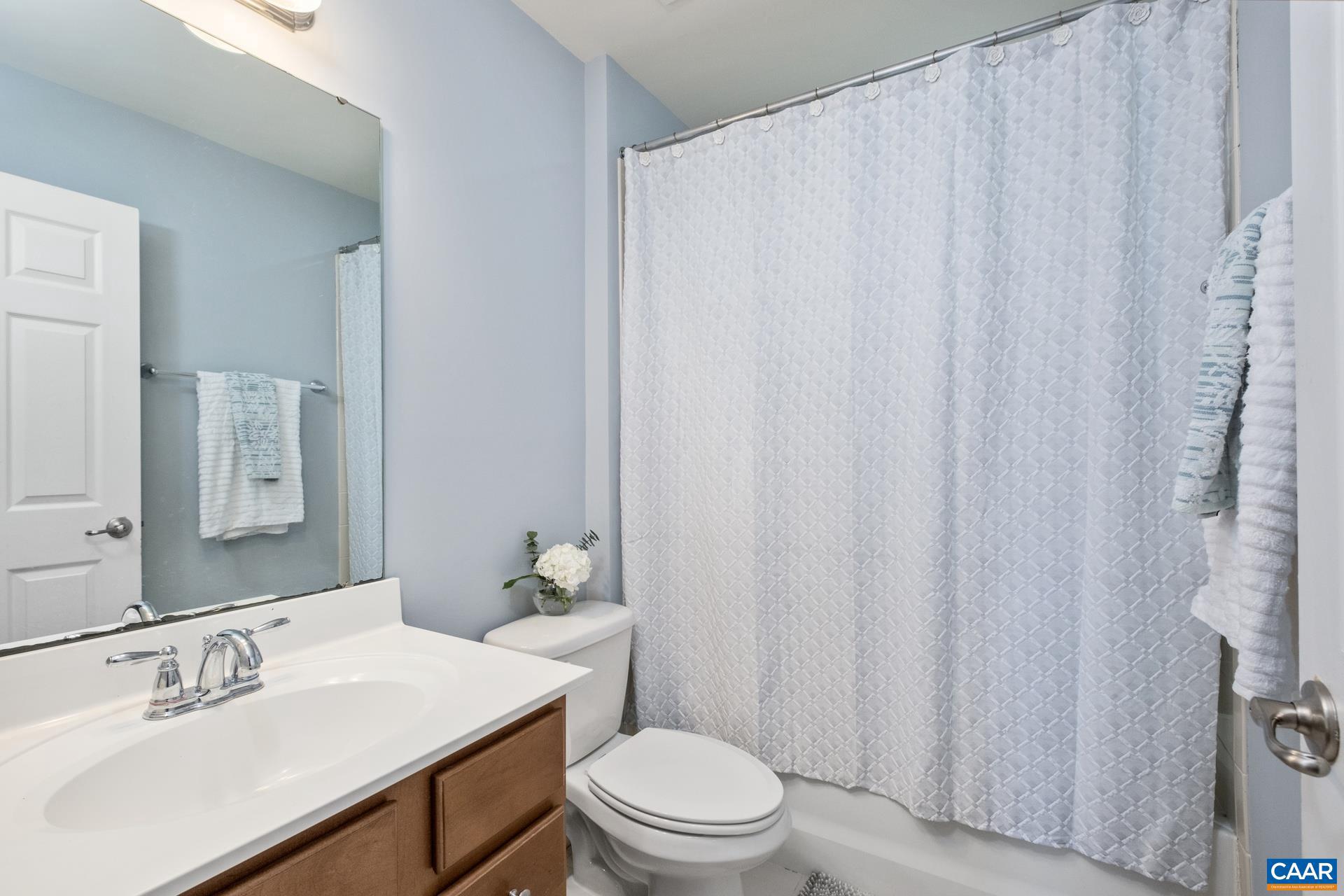 SYCAMORE SQUARE - Residential