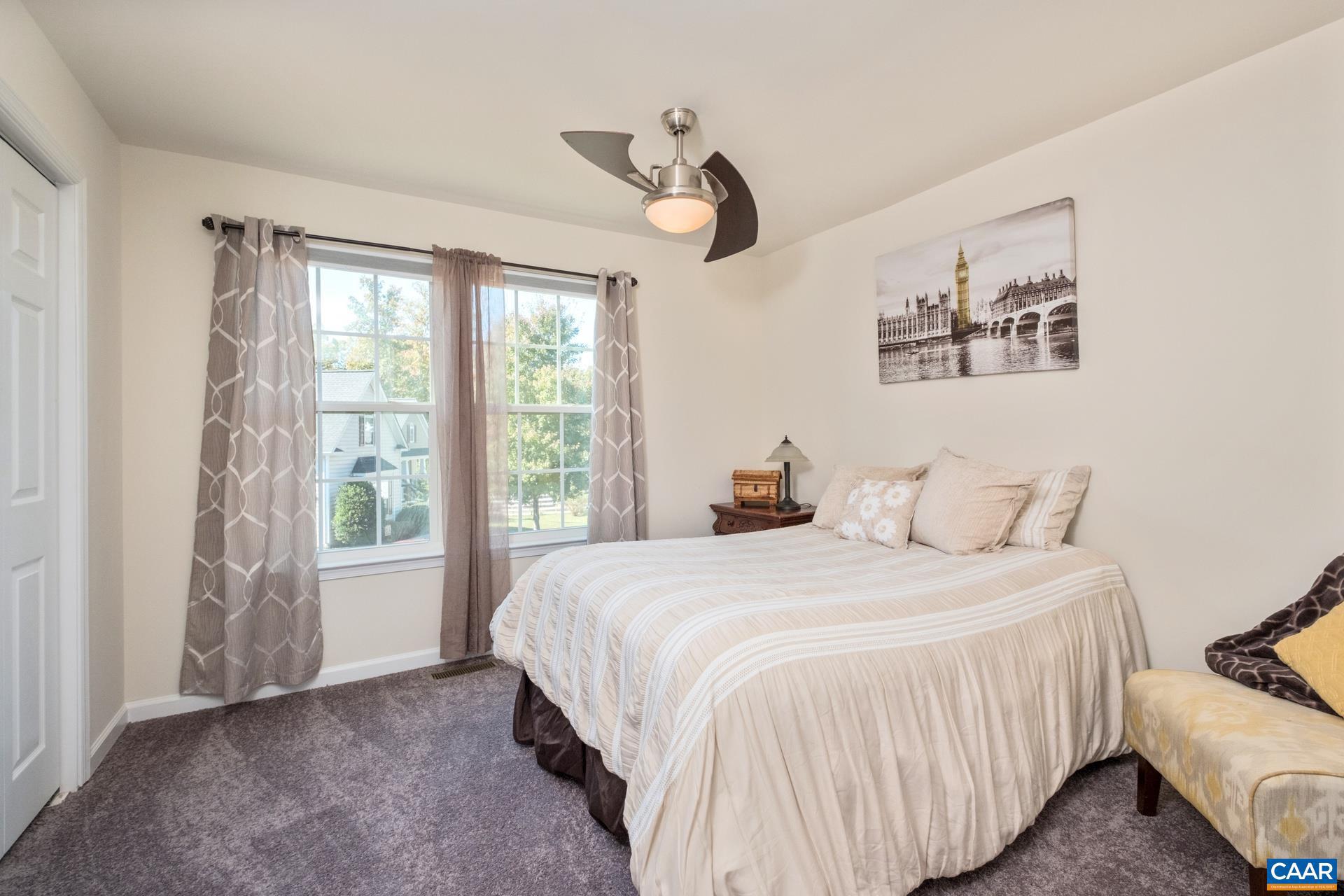 SYCAMORE SQUARE - Residential