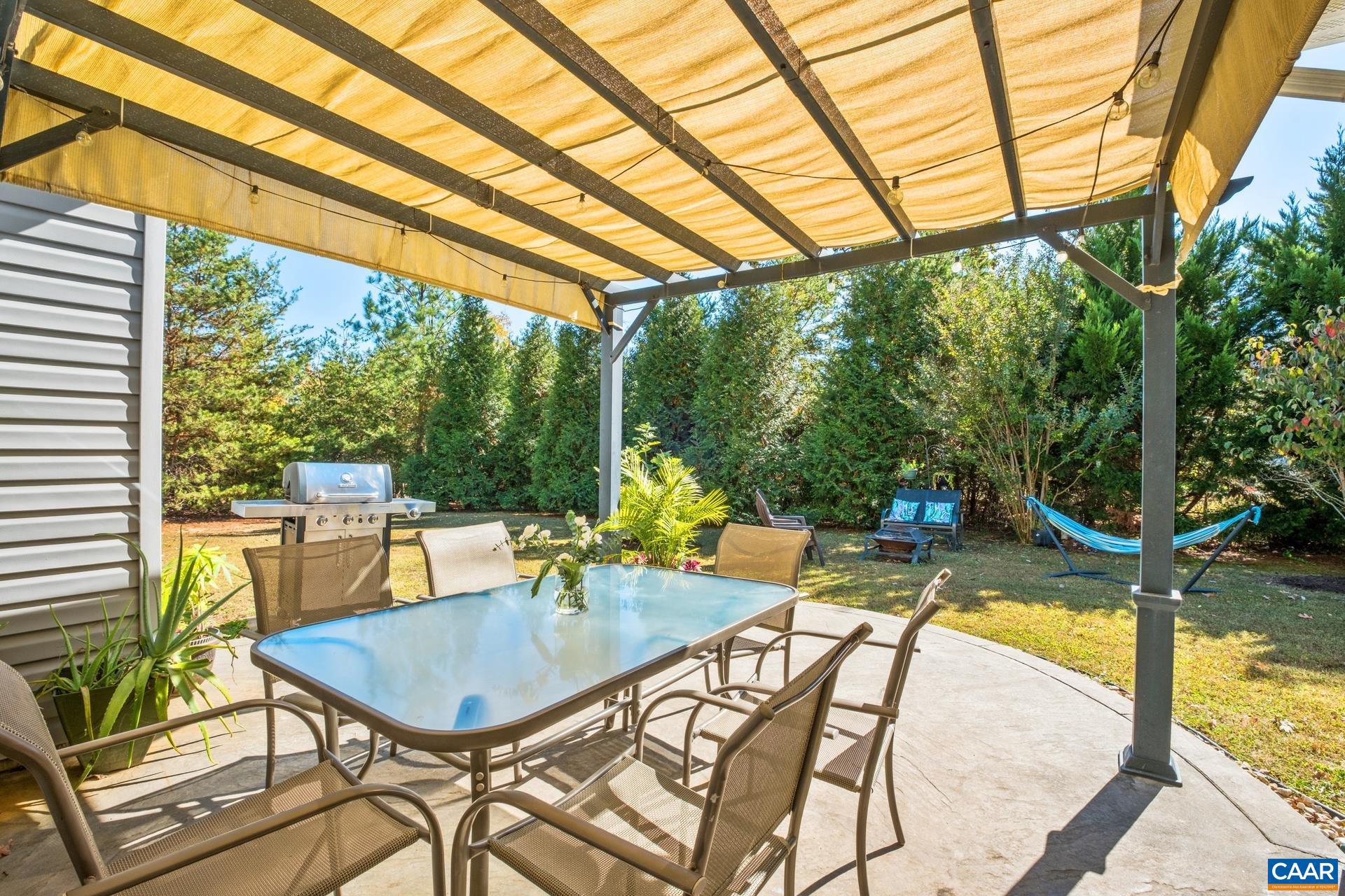 SYCAMORE SQUARE - Residential