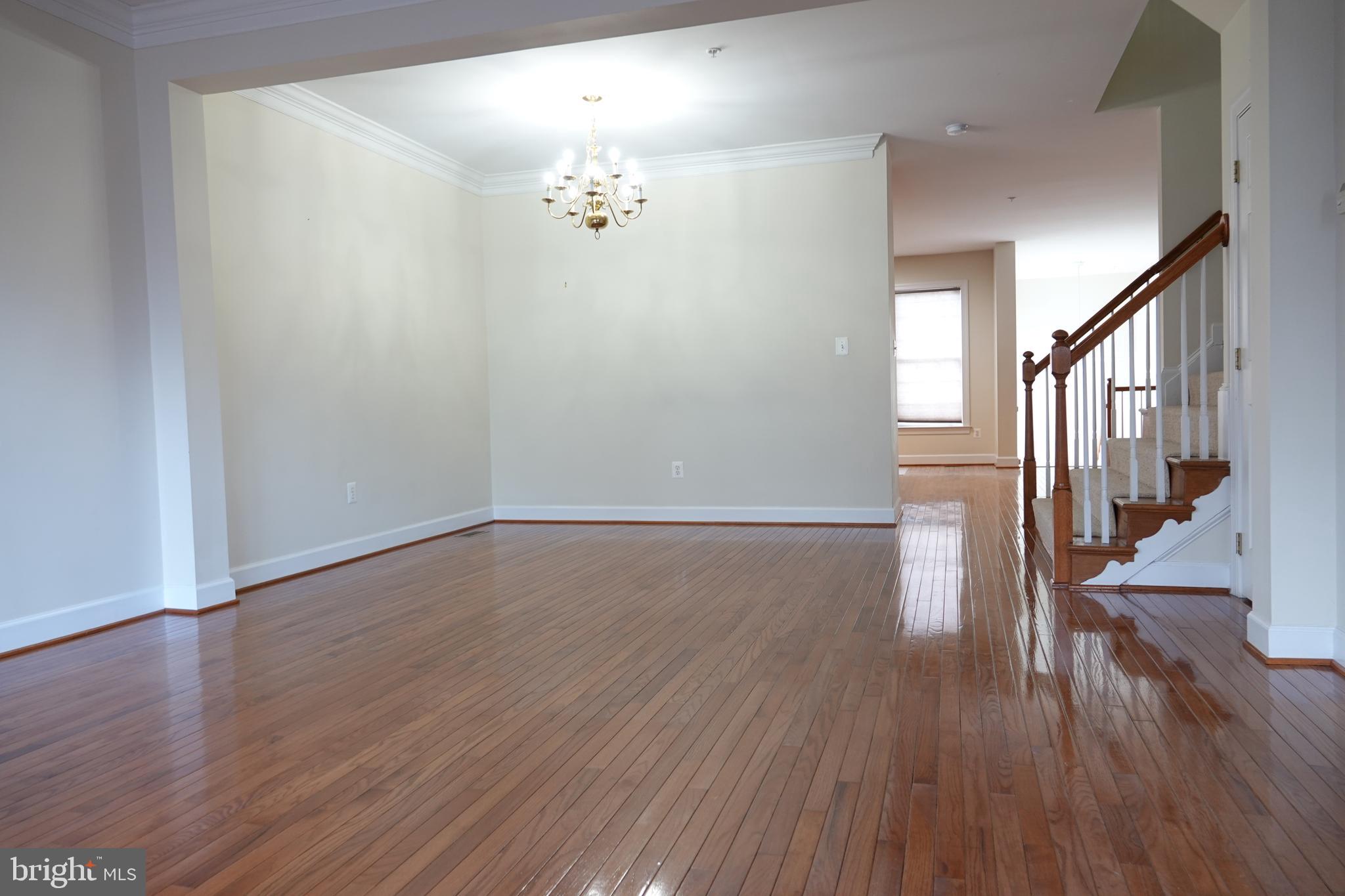 1112 PLEASANT DRIVE
