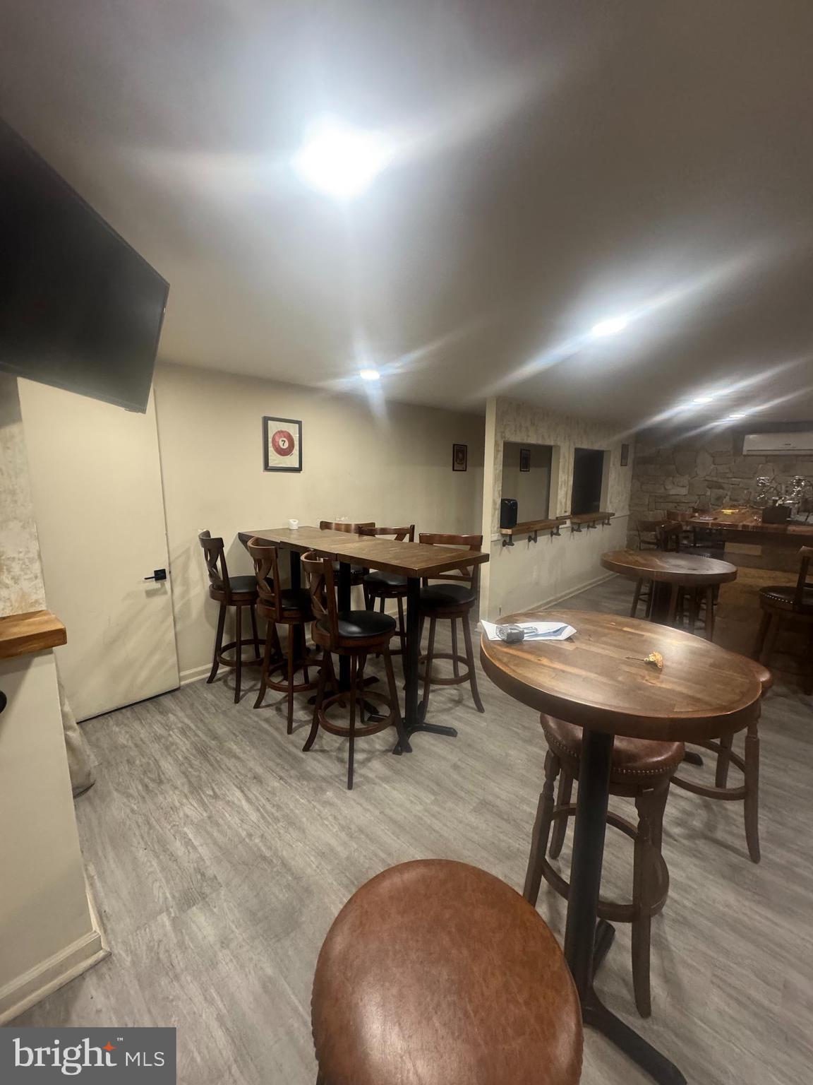 CHARLES VILLAGE - Commercial Sale