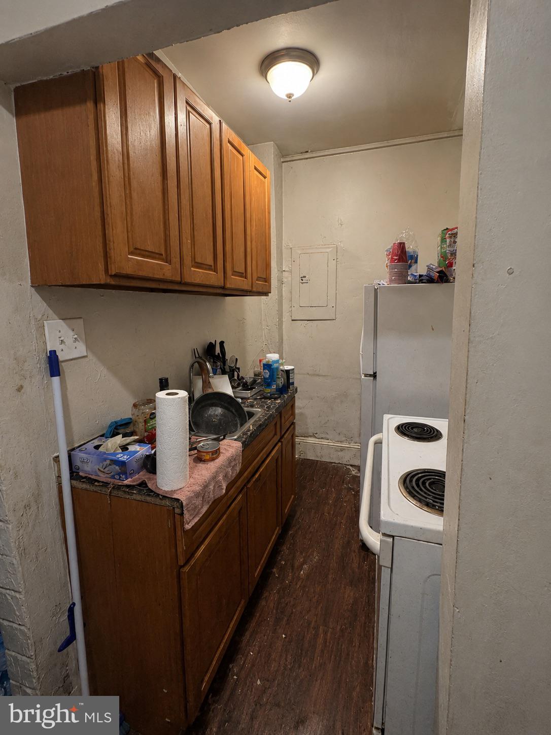 CHARLES VILLAGE - Commercial Sale
