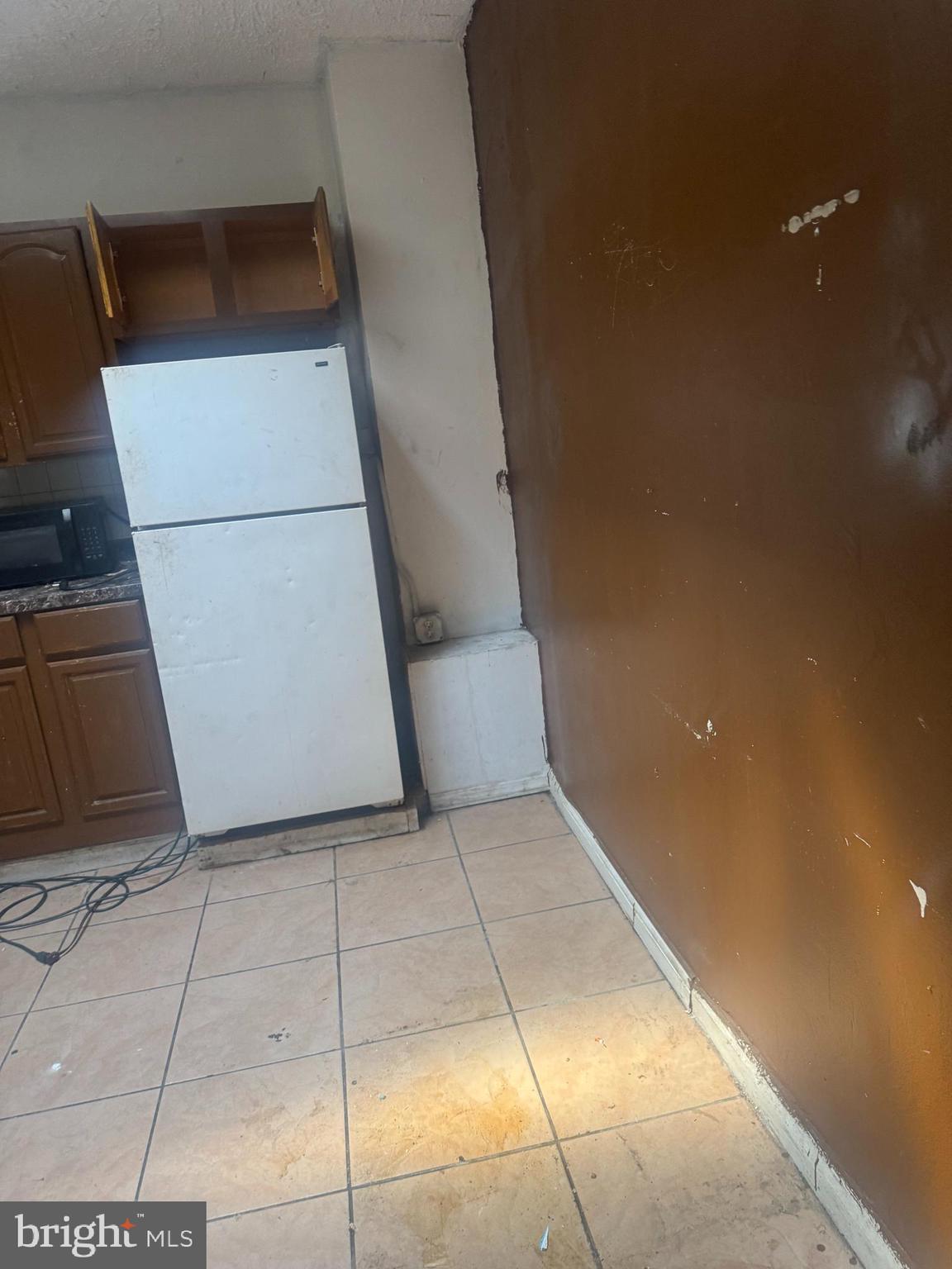 CHARLES VILLAGE - Commercial Sale