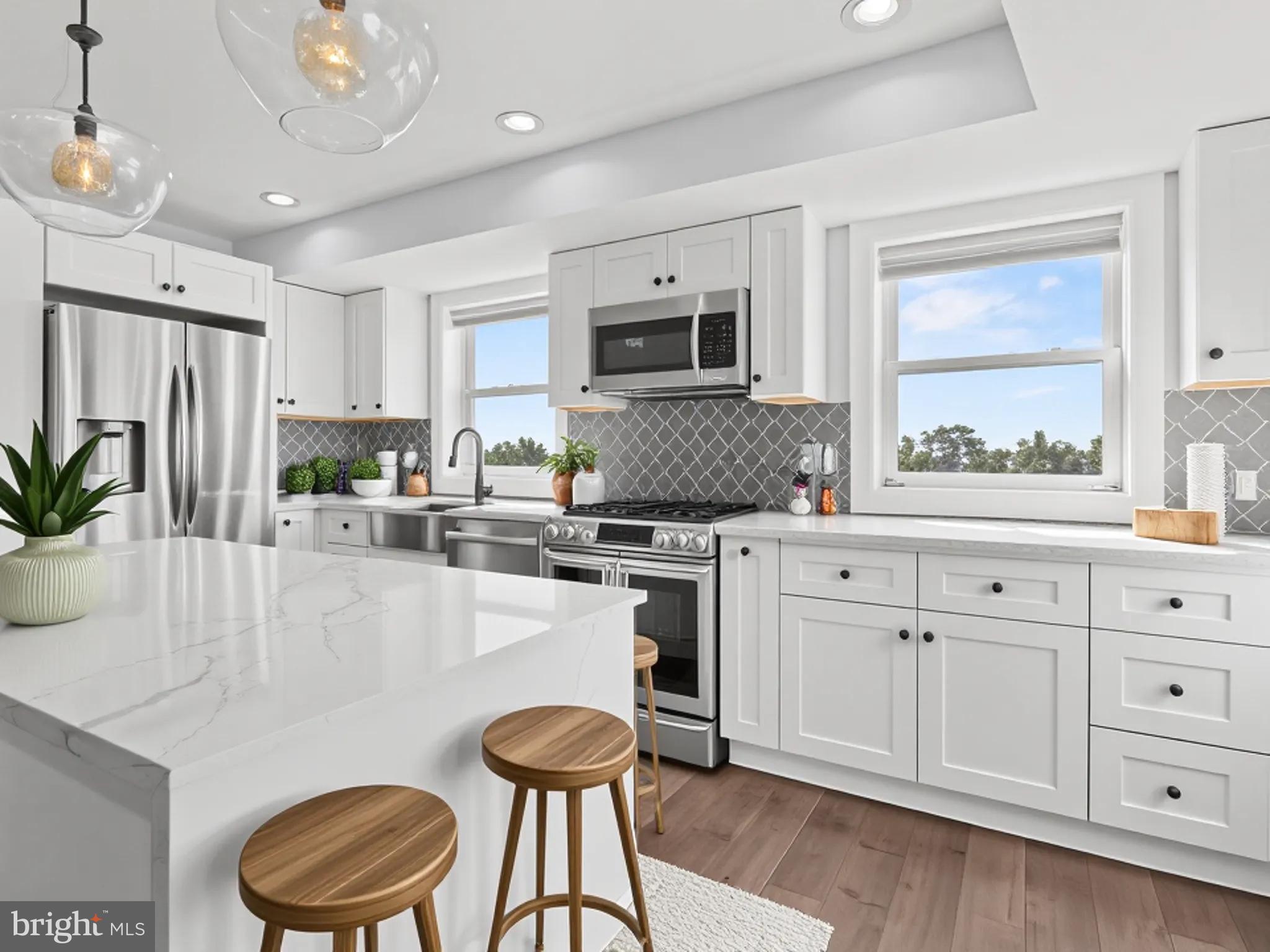 1267 PENN STREET NE B