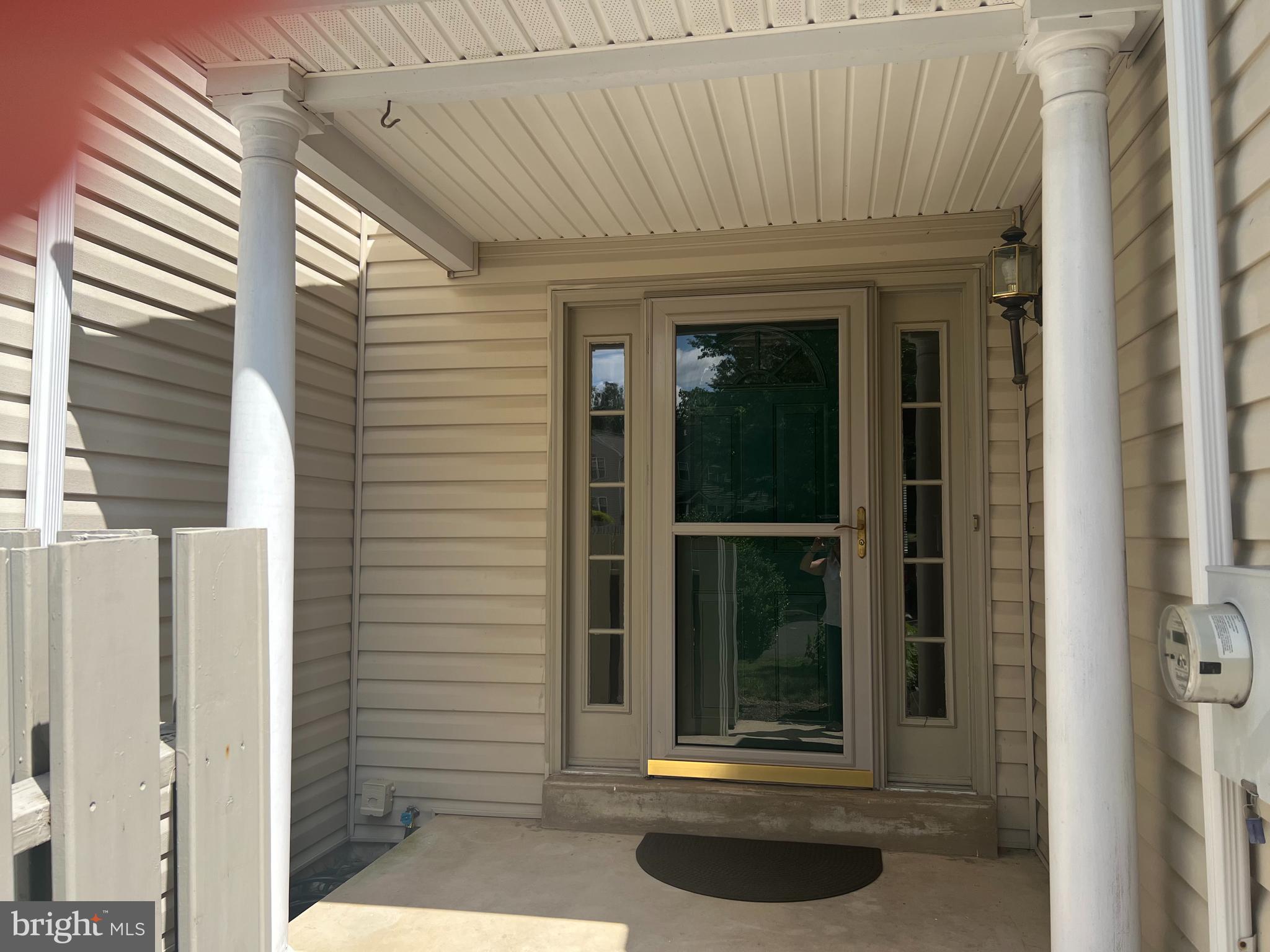 THE HIGHLANDS - Residential Lease