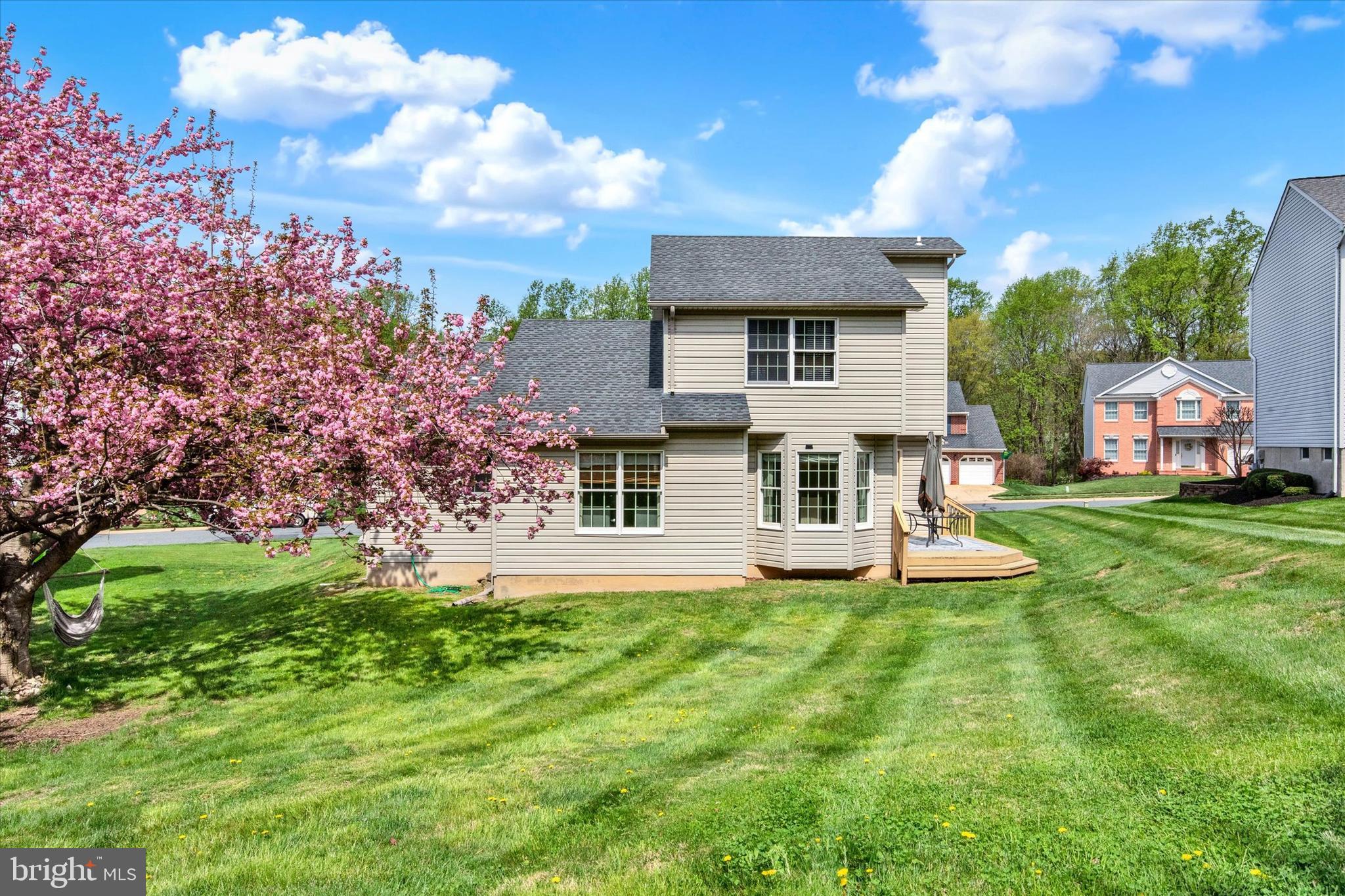 FOREST LAKES - Residential