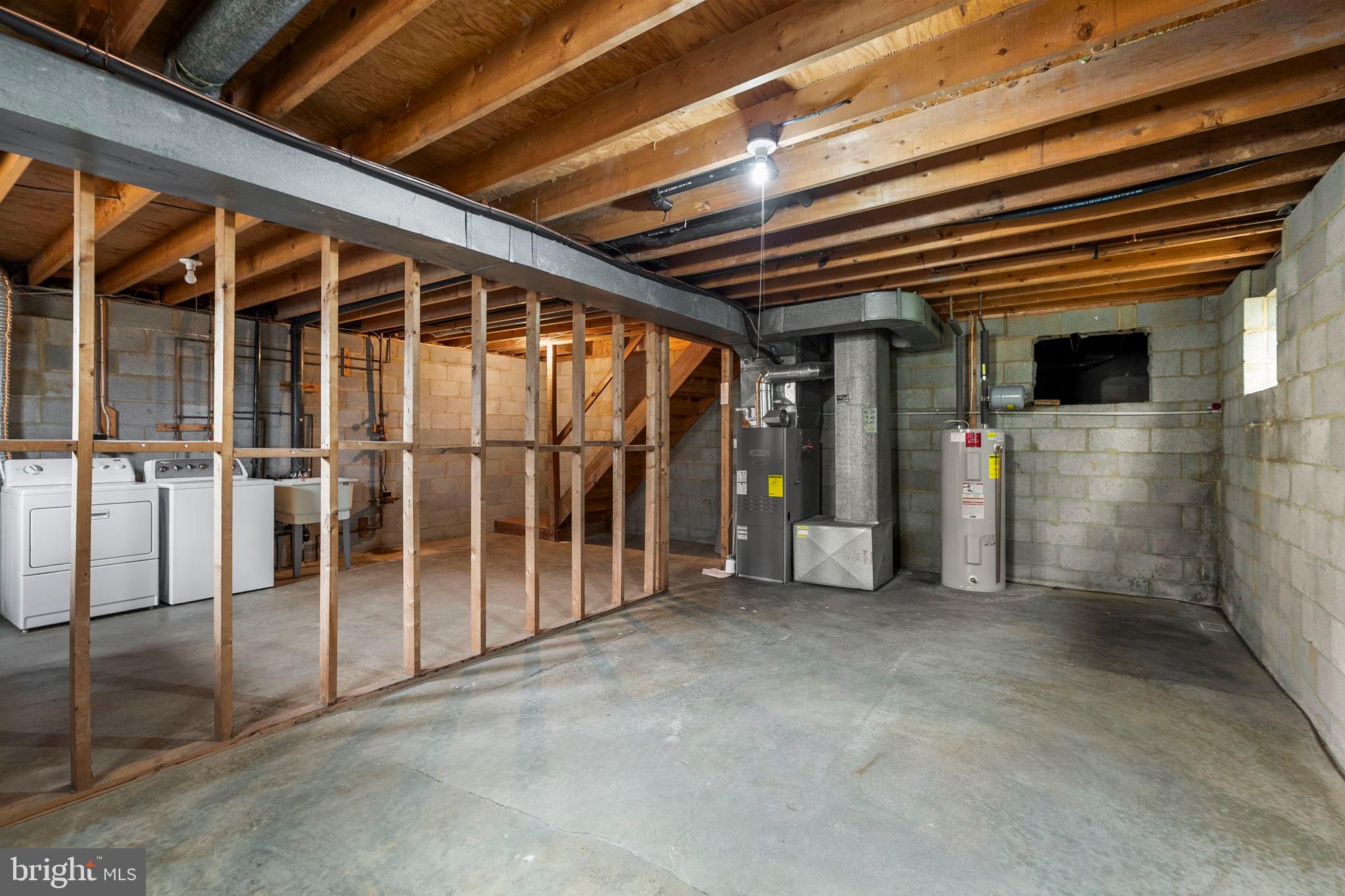 CHURCHILL TOWN SECTOR - Residential