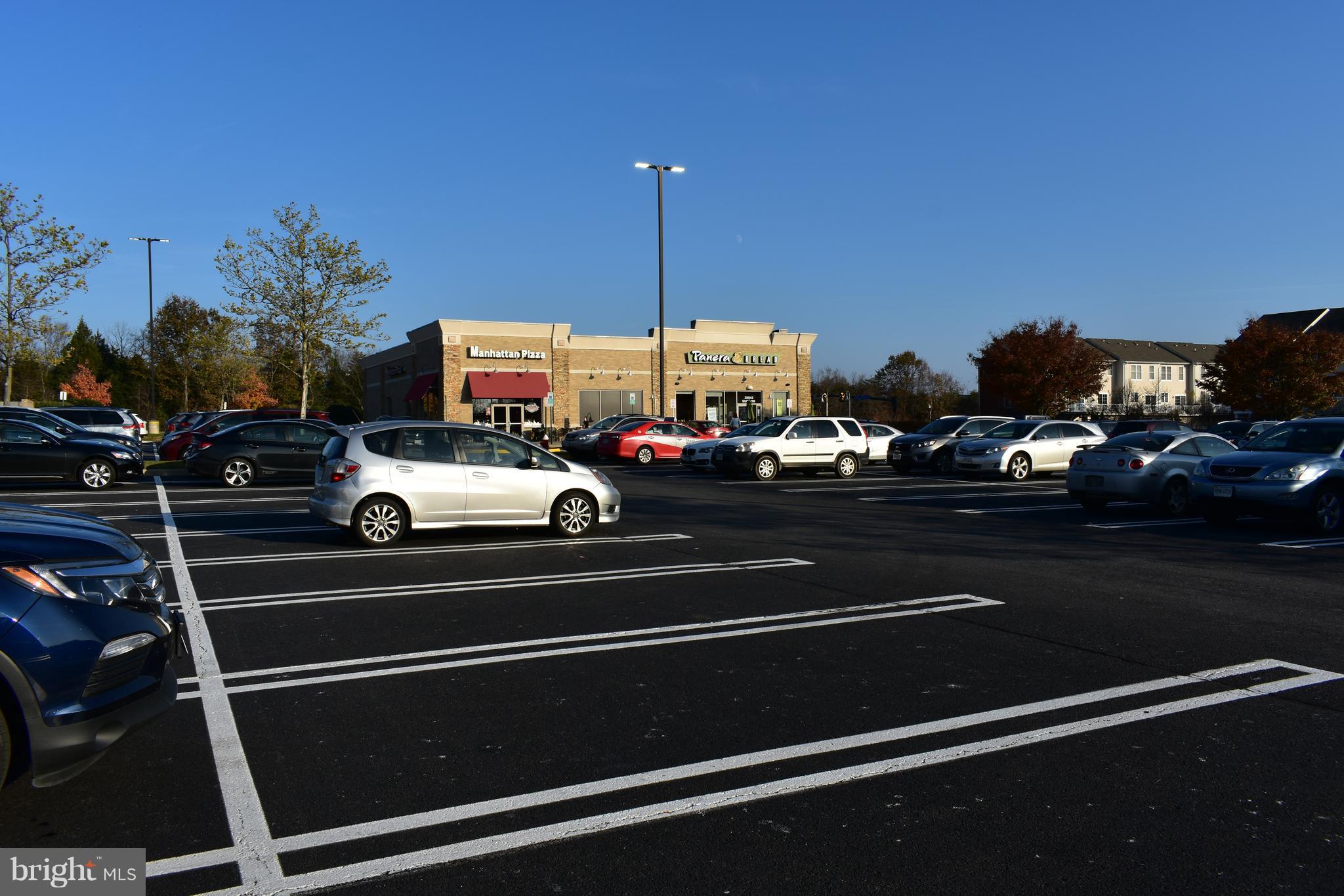 CHANTILLY - Residential Lease