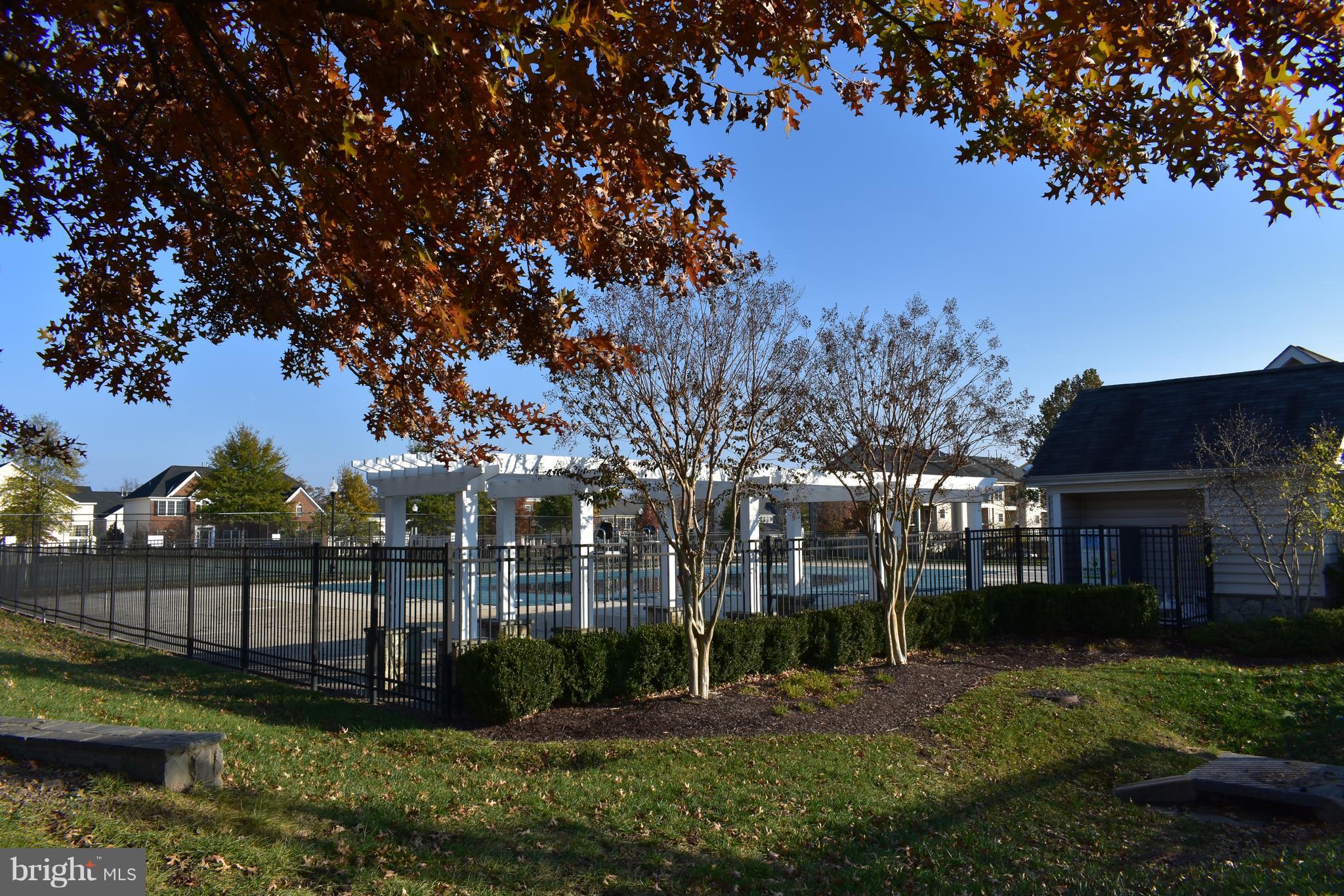 CHANTILLY - Residential Lease