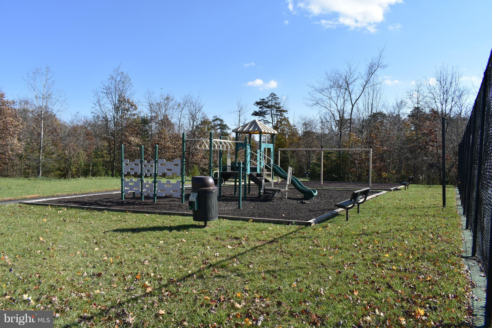 CHANTILLY - Residential Lease