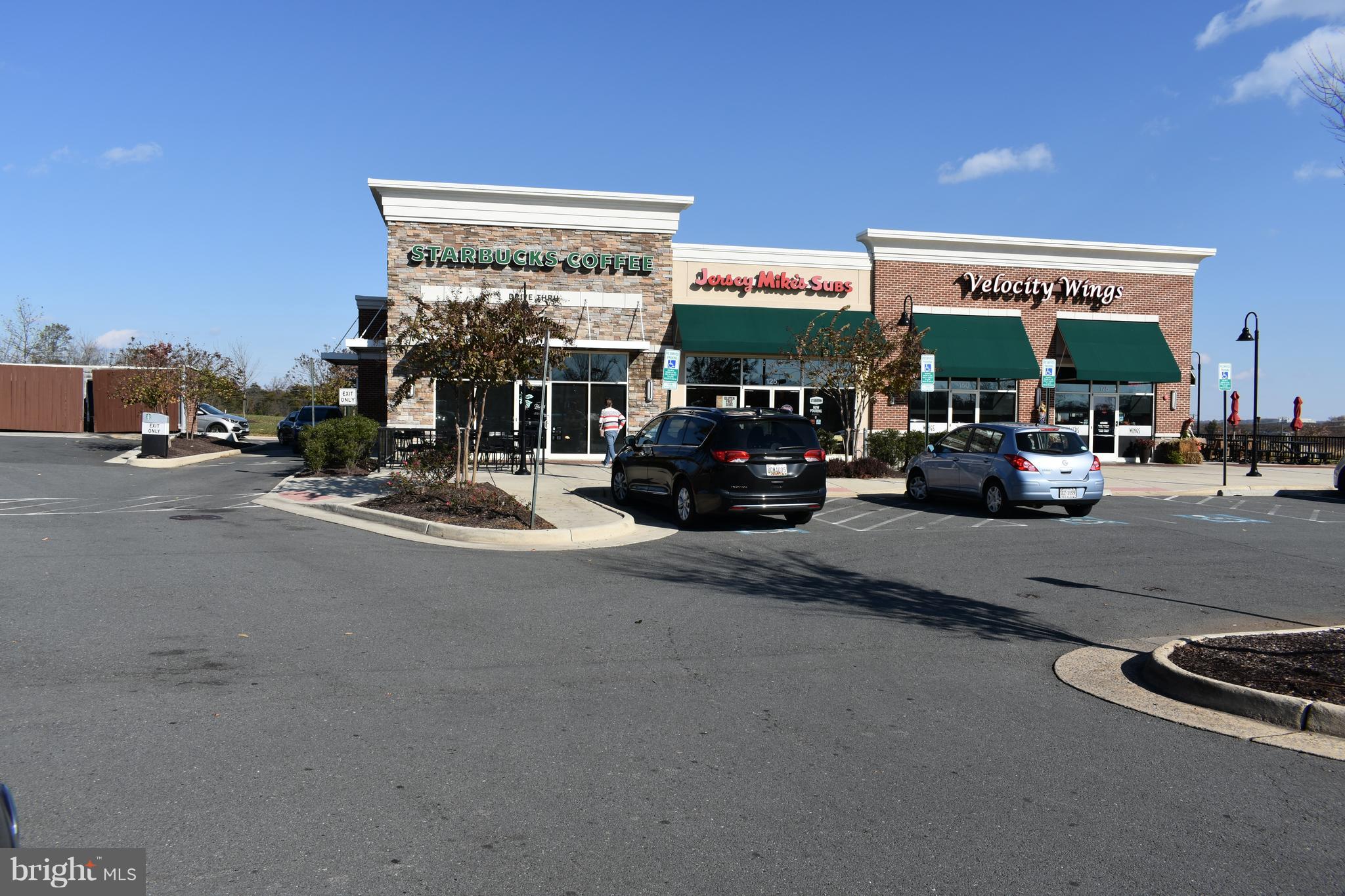 CHANTILLY - Residential Lease