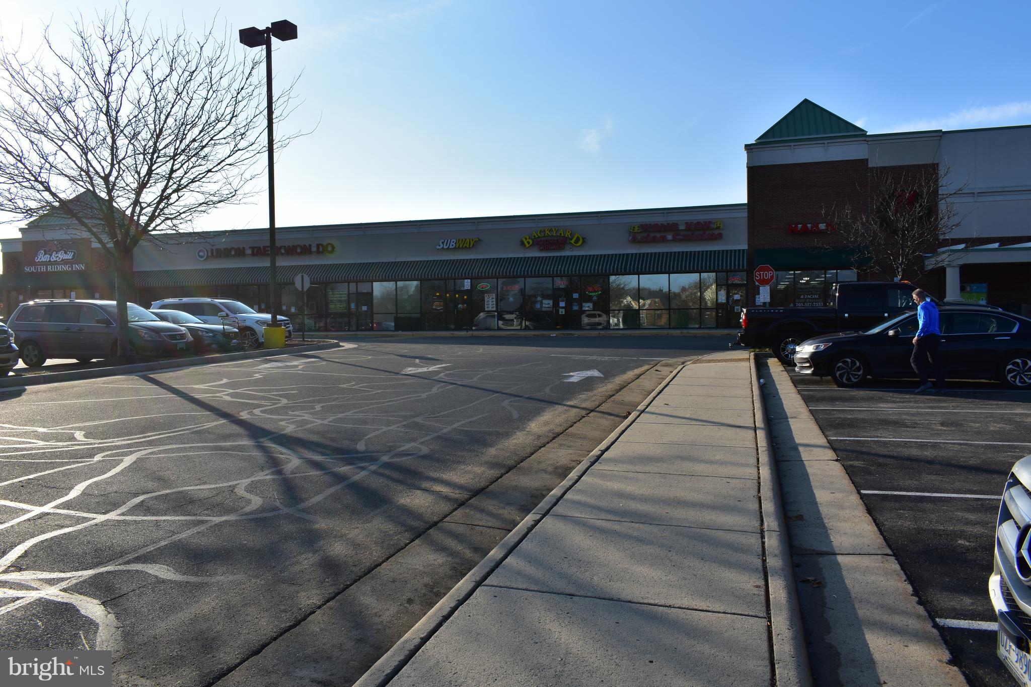 CHANTILLY - Residential Lease