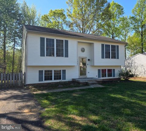 11913 HUNTING RIDGE DRIVE FREDERICKSBURG VA 22407
