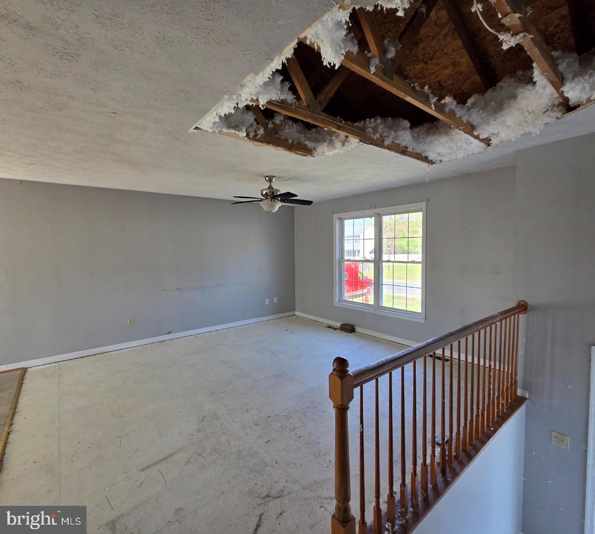 FALCON RIDGE - Residential