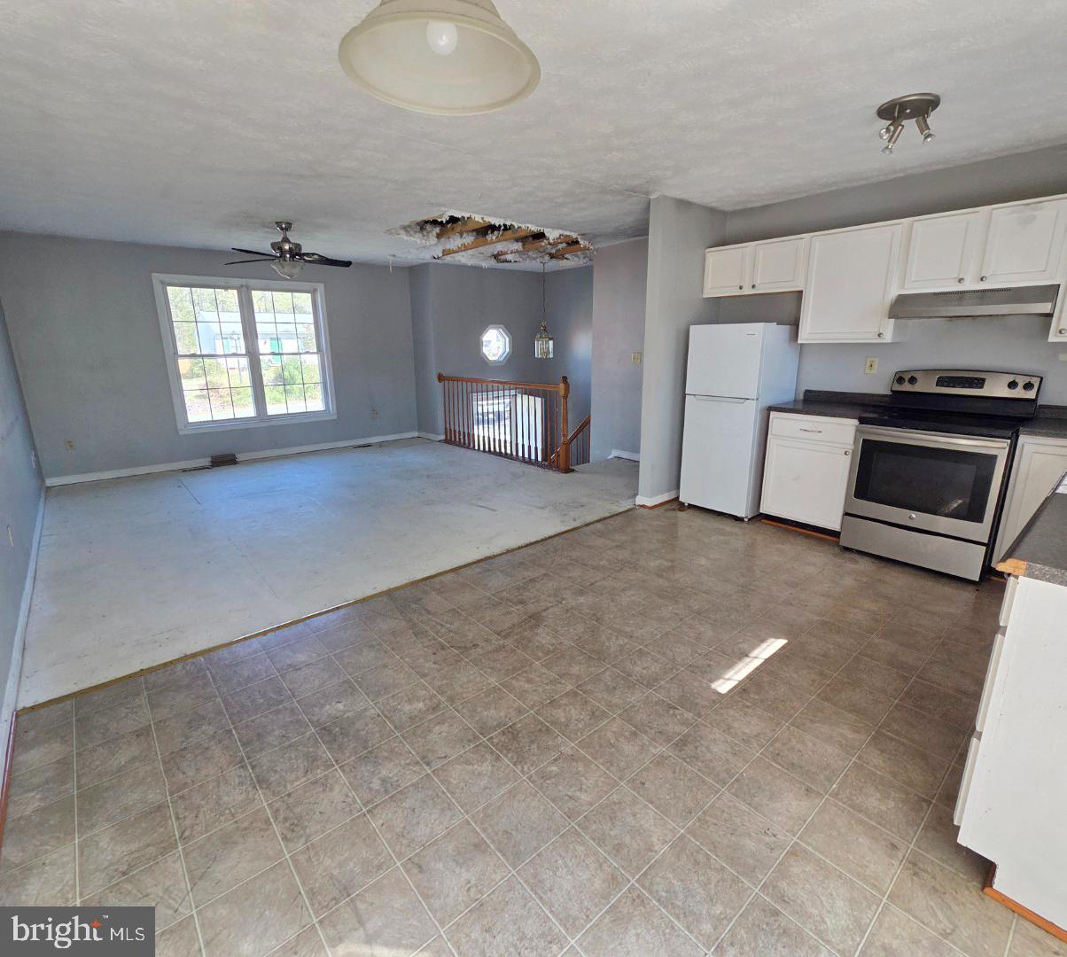 FALCON RIDGE - Residential