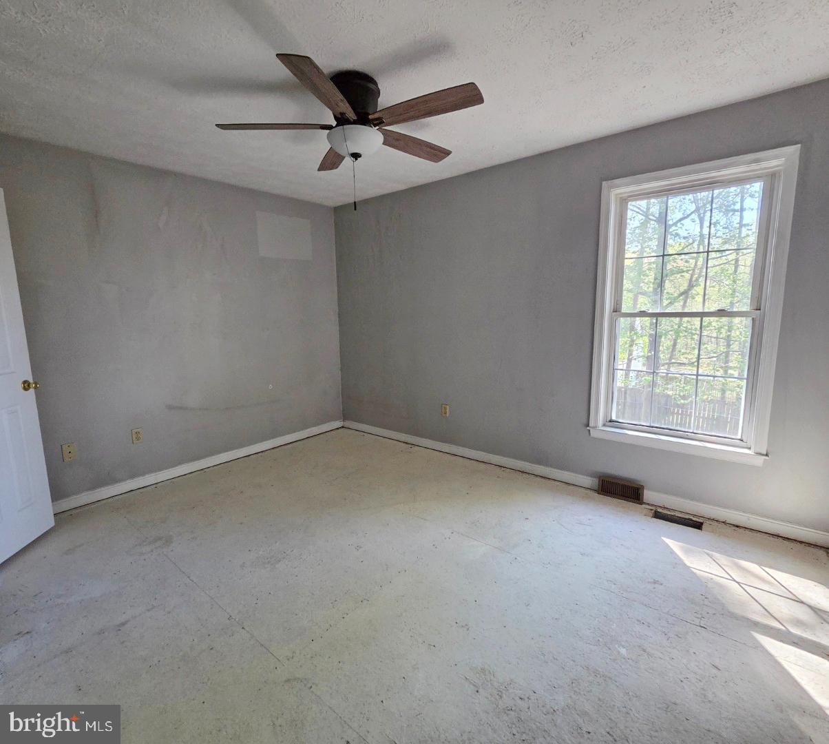 FALCON RIDGE - Residential