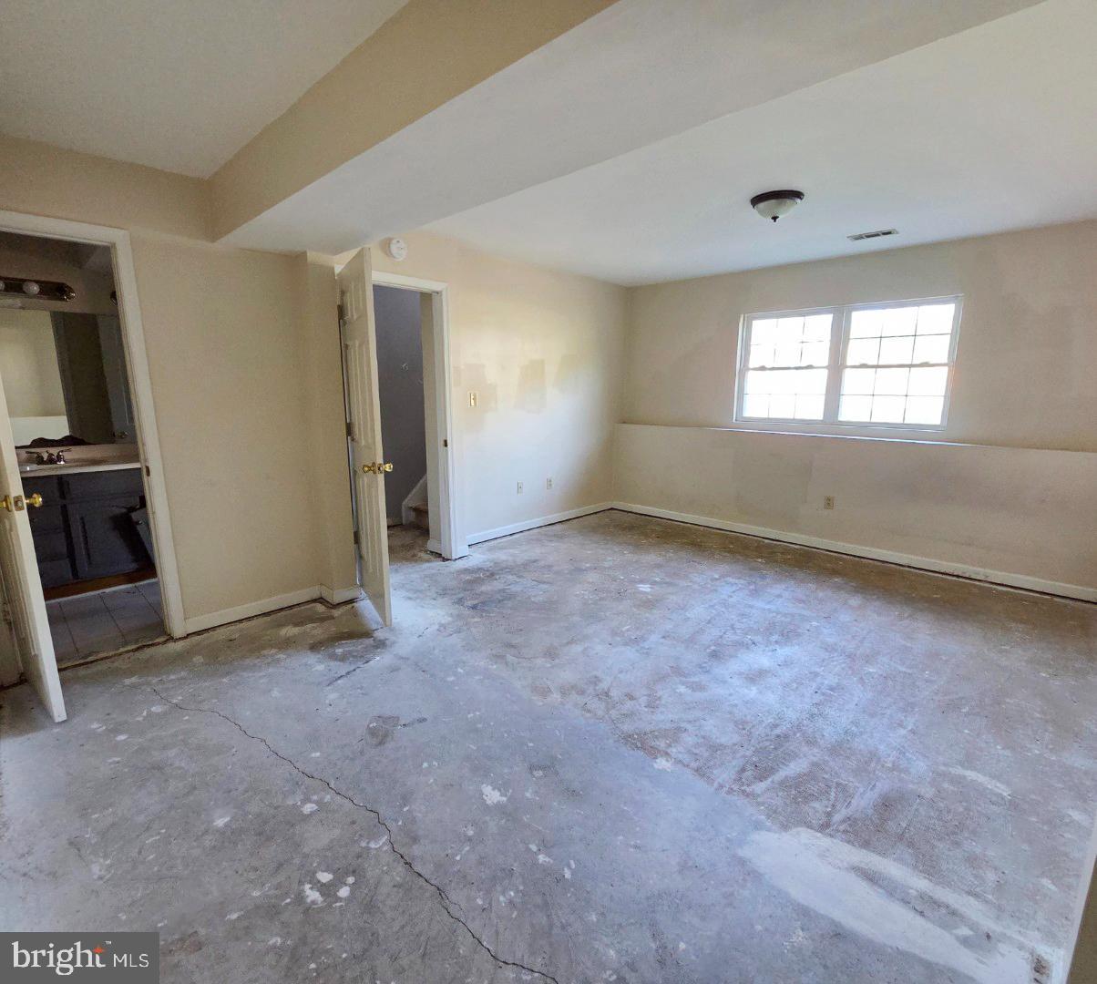 FALCON RIDGE - Residential