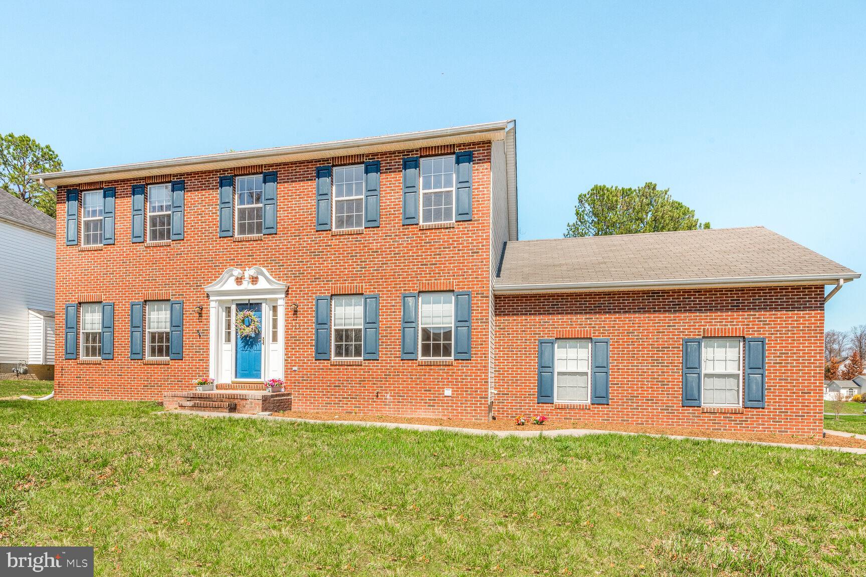 PIONEER HEIGHTS - Residential