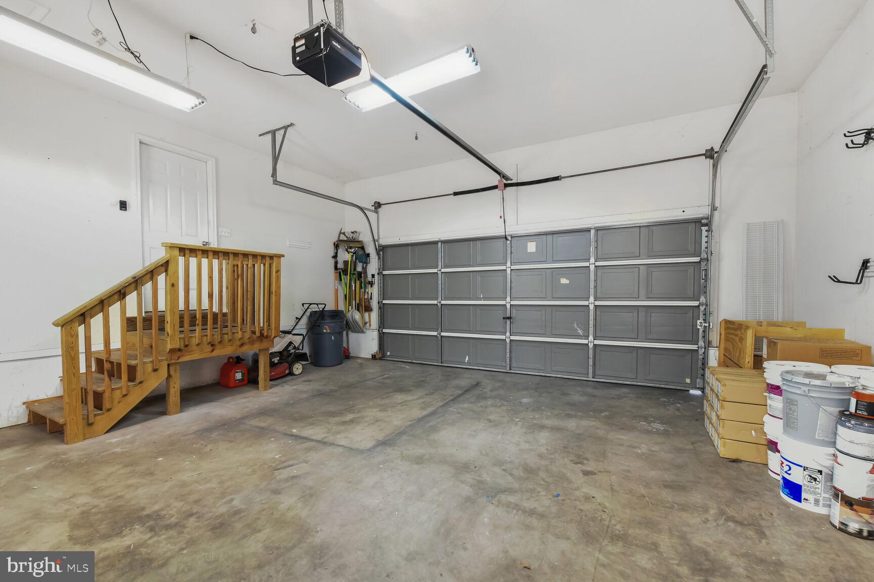 PIONEER HEIGHTS - Residential