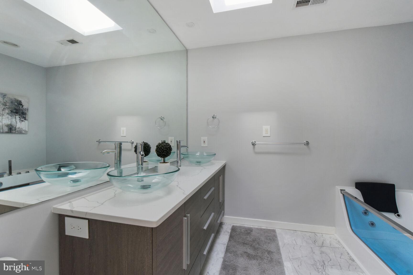 PIONEER HEIGHTS - Residential