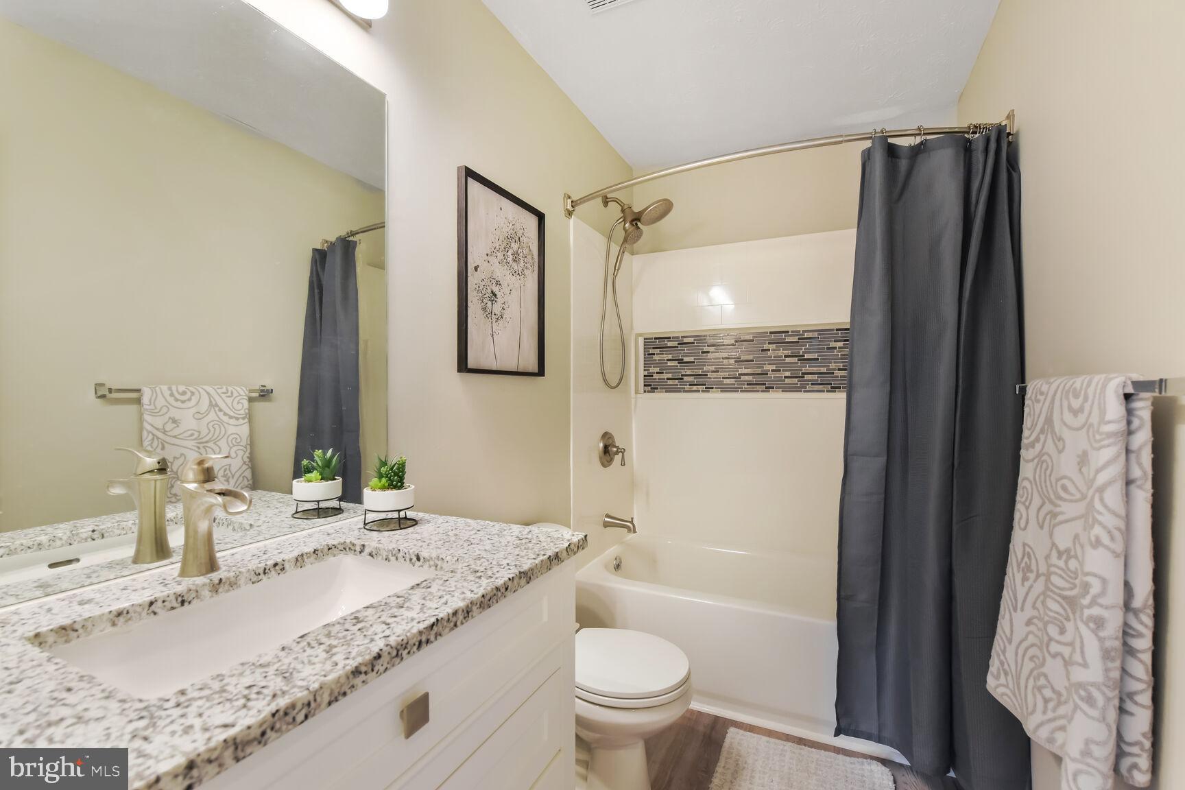 PIONEER HEIGHTS - Residential