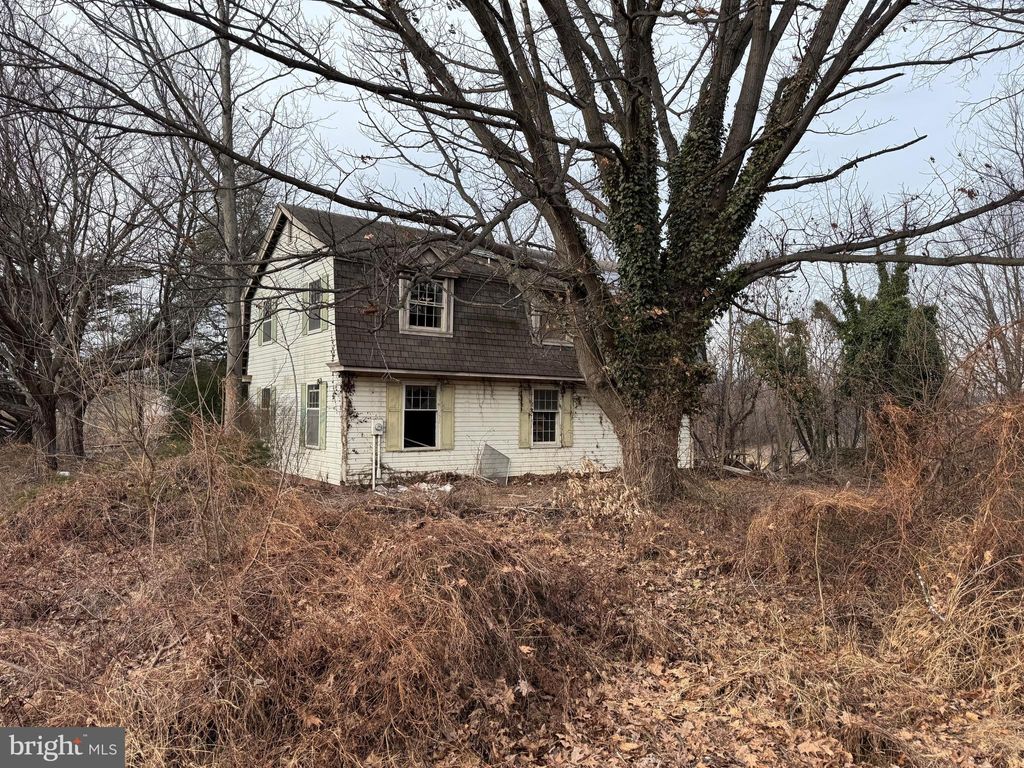 Photo of 123 Risser Road, BAINBRIDGE, PA 17502 (MLS # PALA2081836)