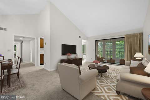 Condo For Sale - 15211 Elkridge Way #94-3F<br/> SILVER SPRING, MD 20906