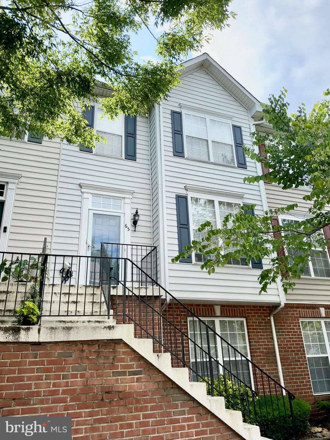 HARBOUR GATES - Residential Lease