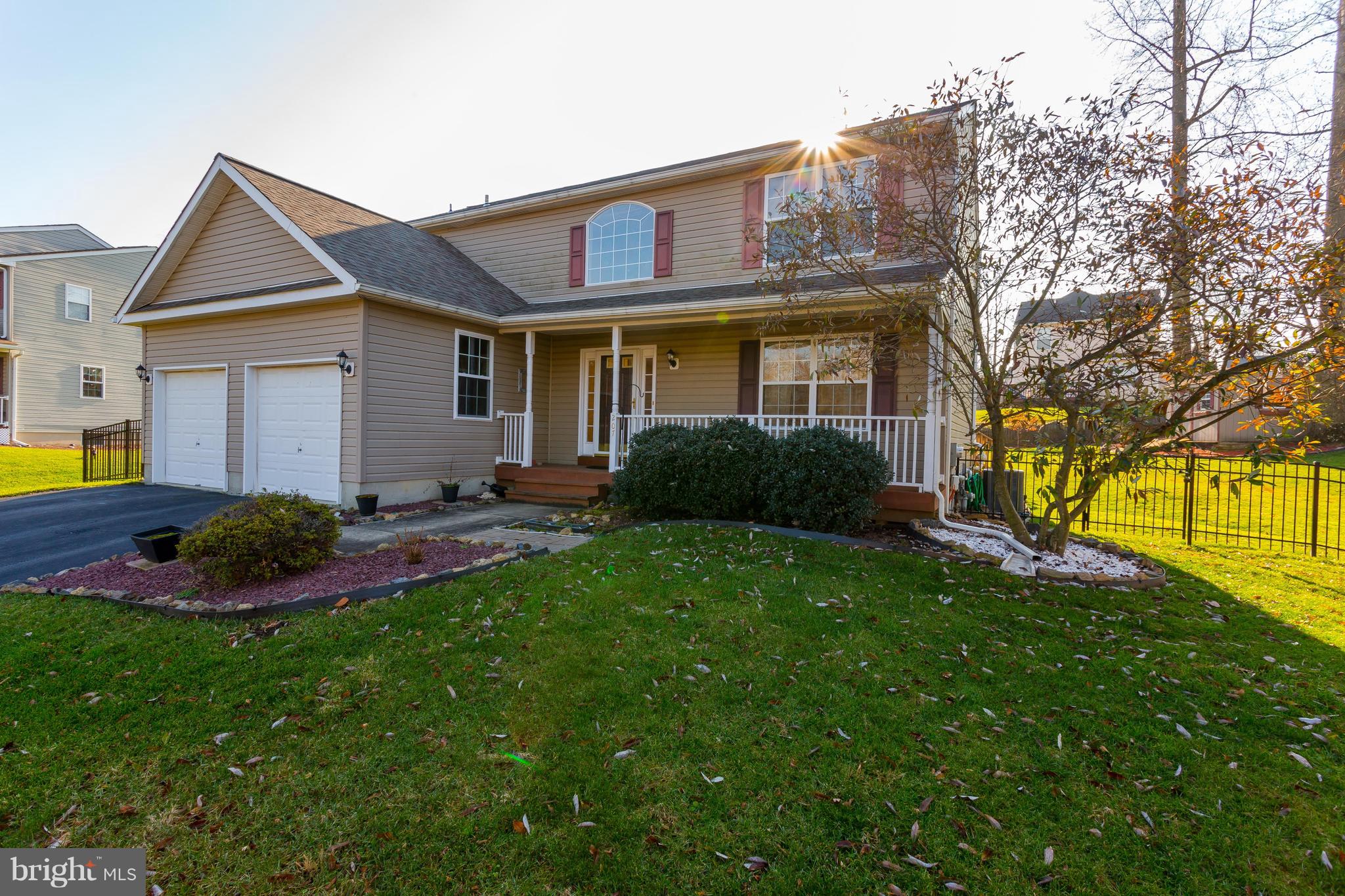 OAKWOOD CROSSING - Residential