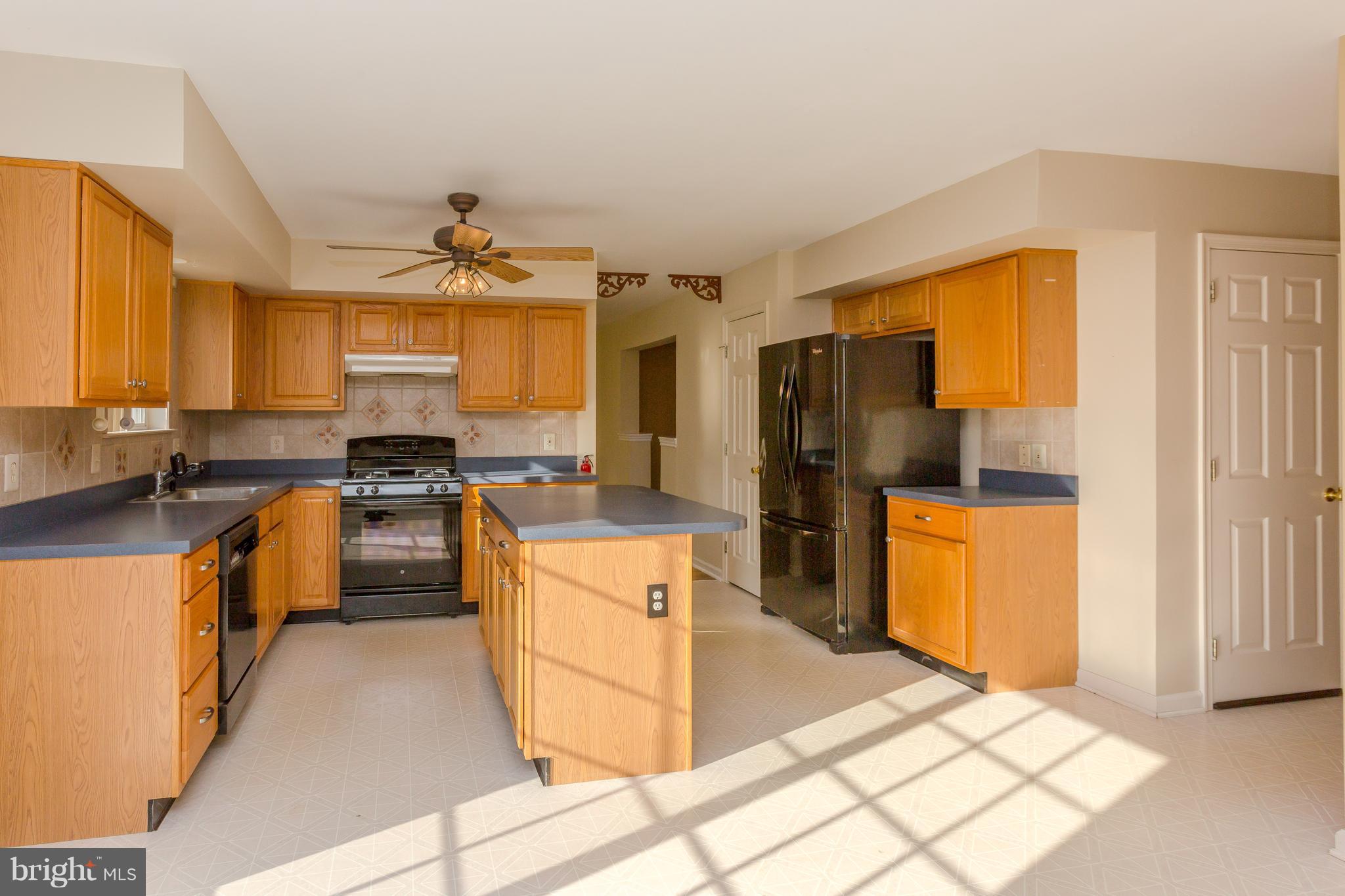 OAKWOOD CROSSING - Residential