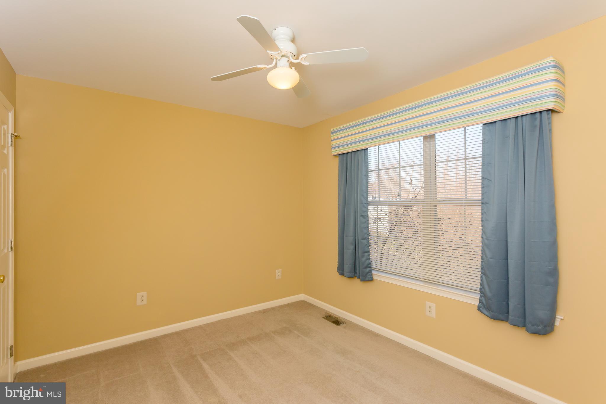 OAKWOOD CROSSING - Residential