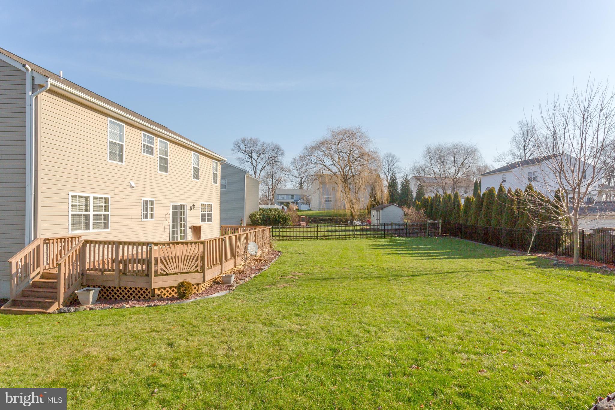 OAKWOOD CROSSING - Residential