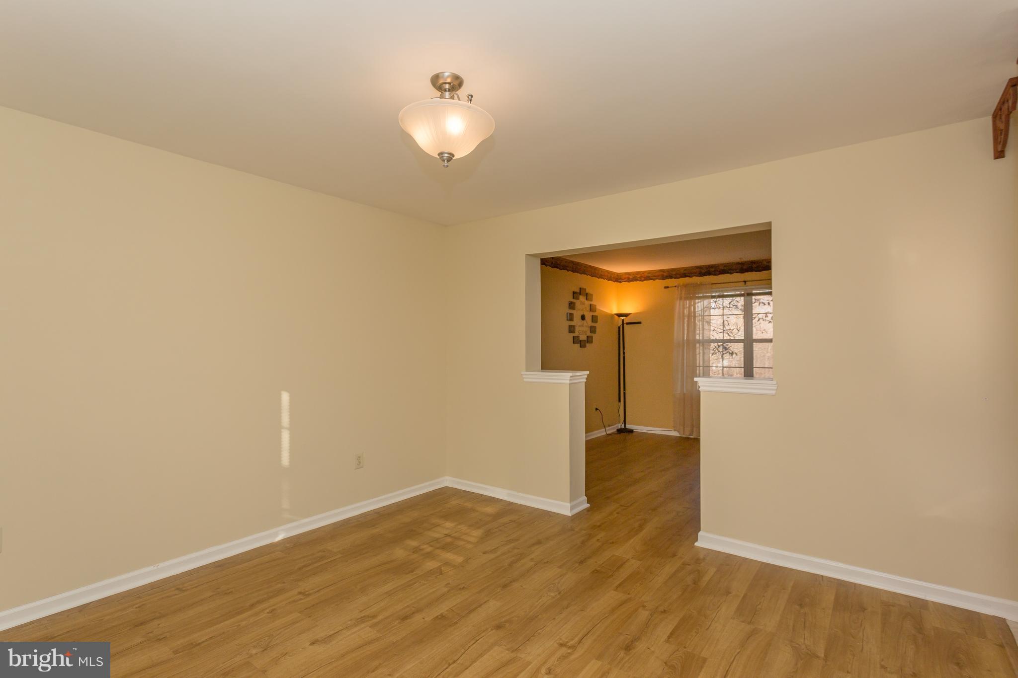 OAKWOOD CROSSING - Residential