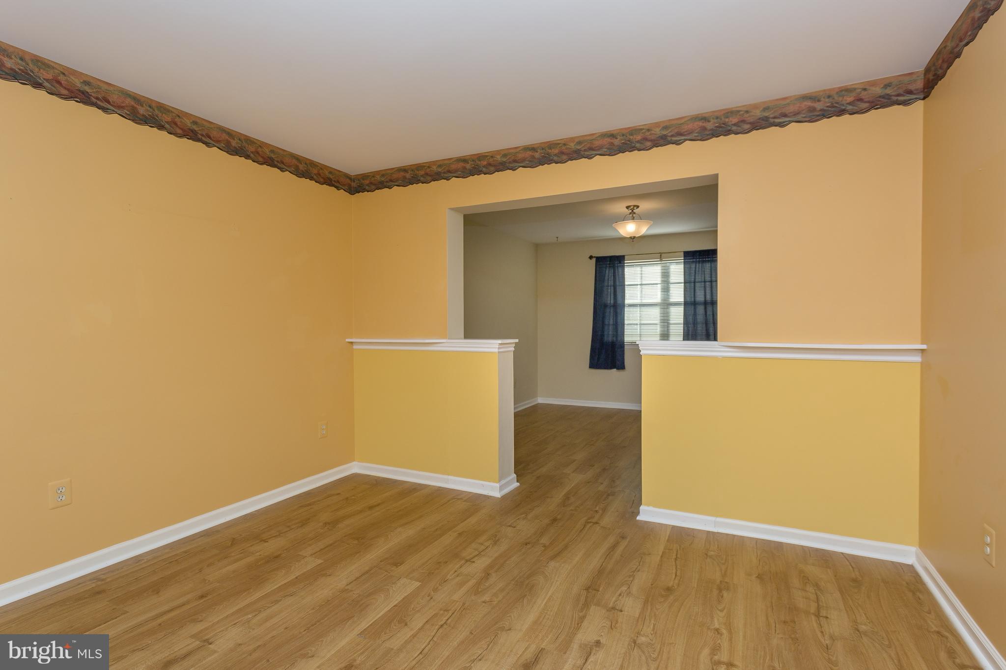 OAKWOOD CROSSING - Residential